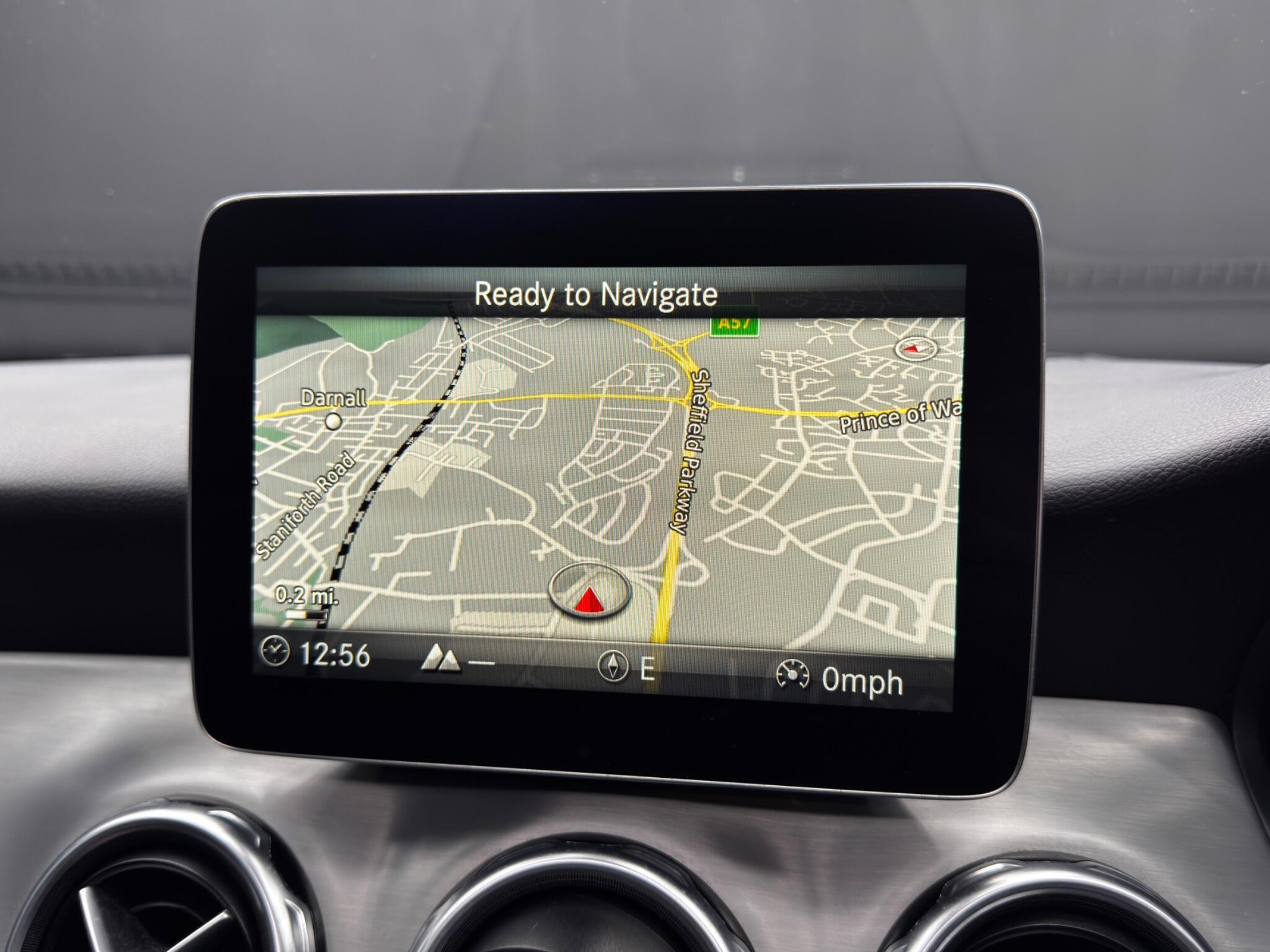 Mercedes GLA - Image 28