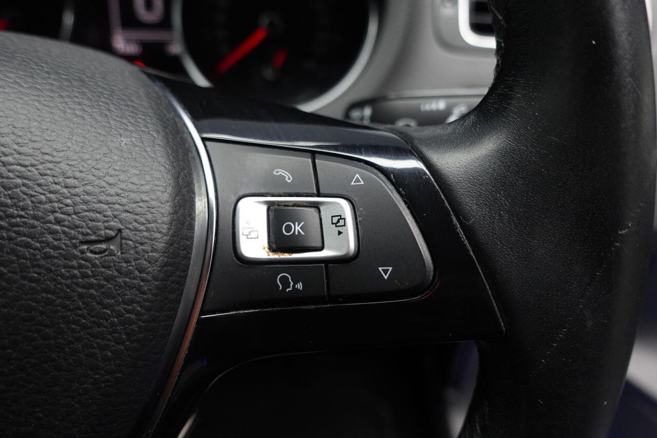 Volkswagen Polo - Image 25
