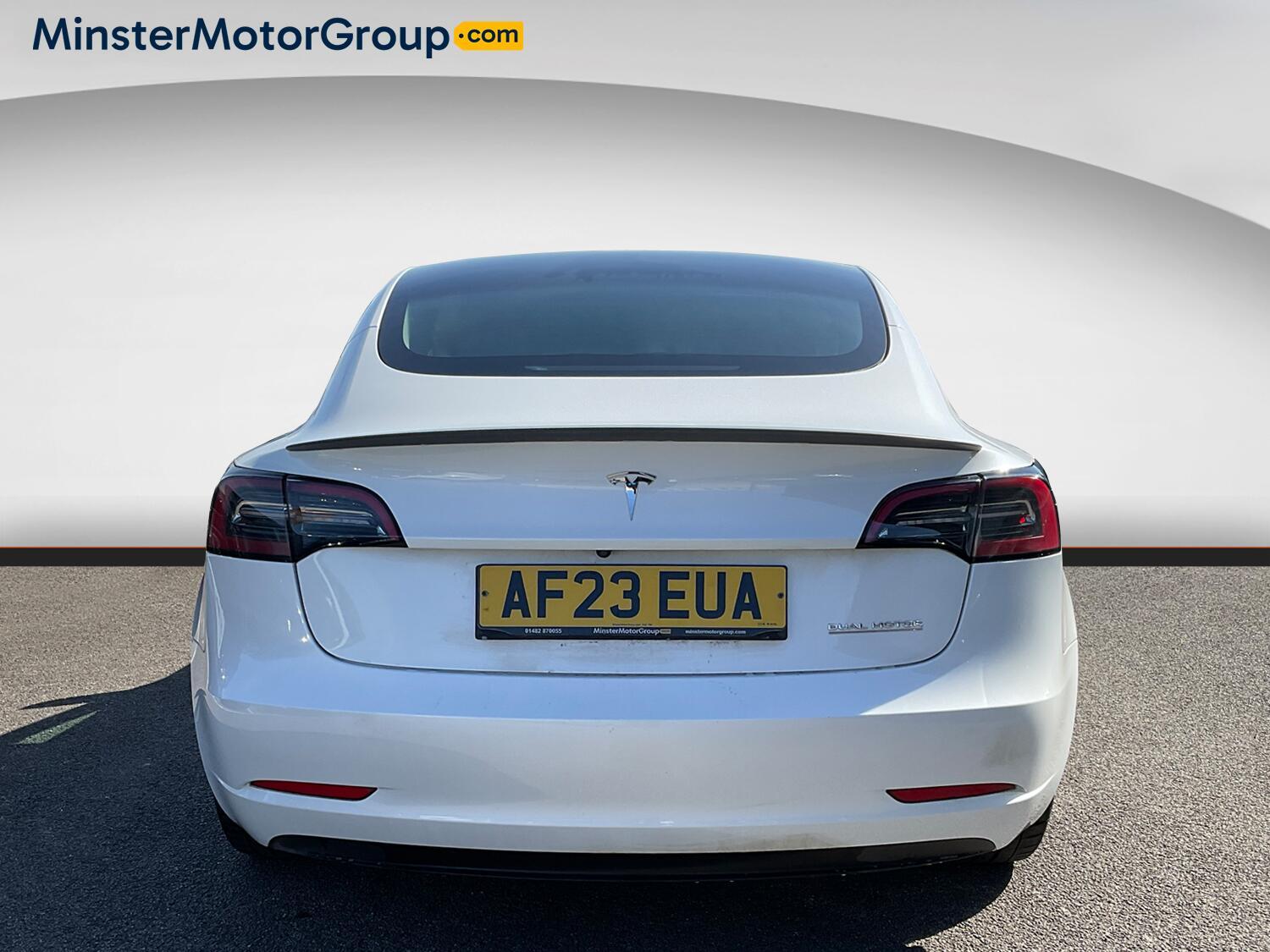 Tesla Model 3 - Image 3
