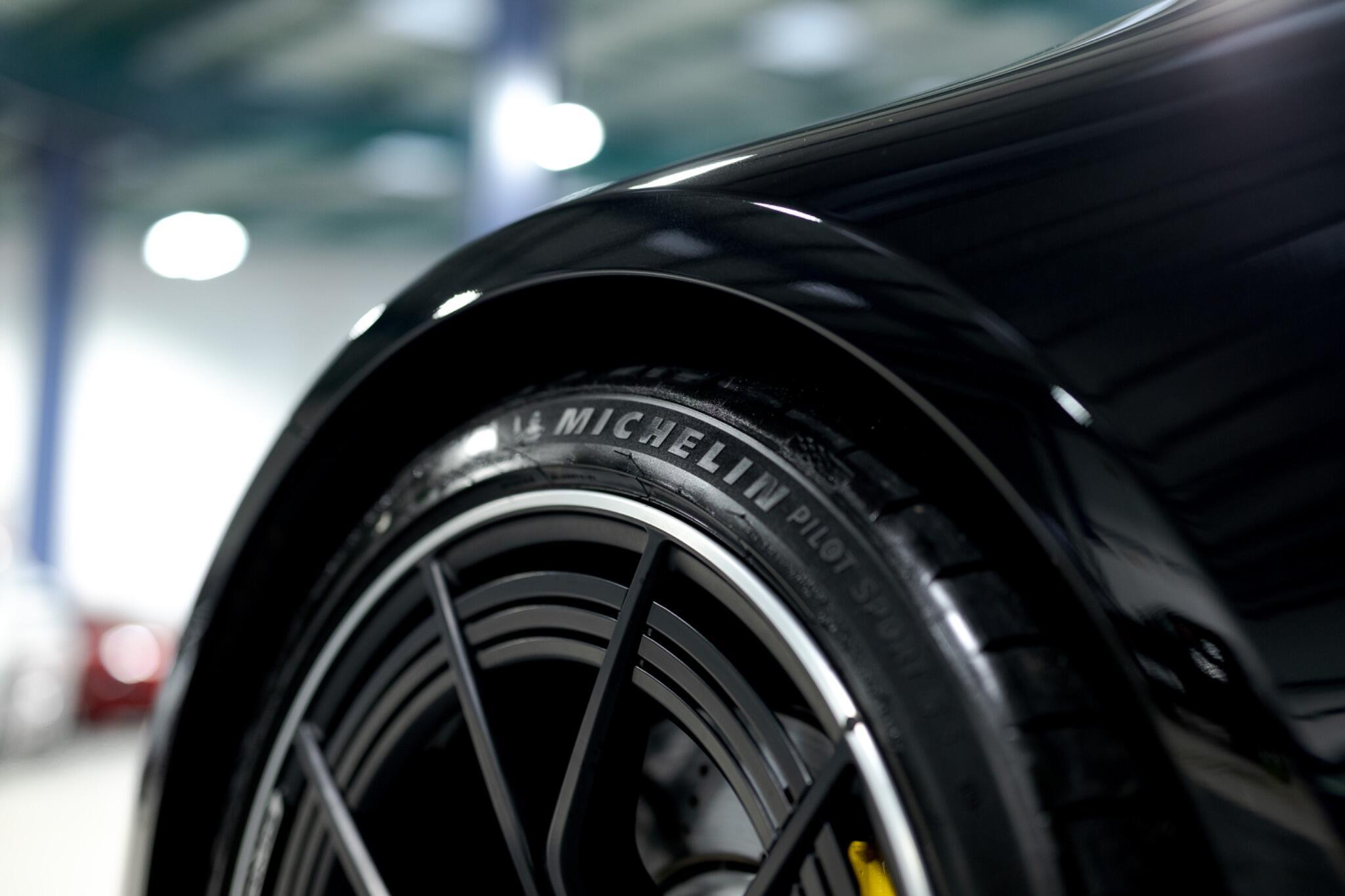 Mercedes AMG GT - Image 15