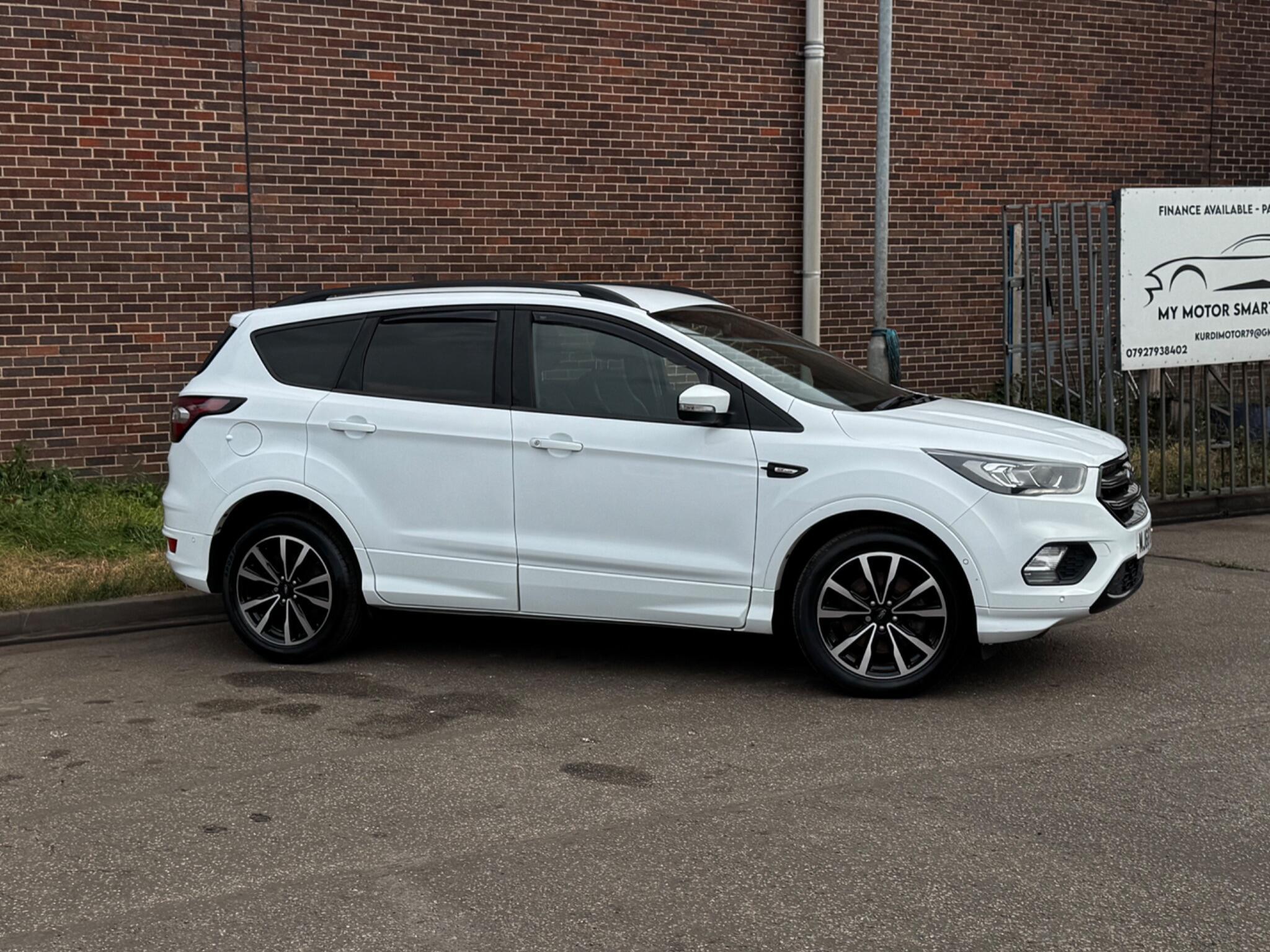 Ford Kuga - Image 11