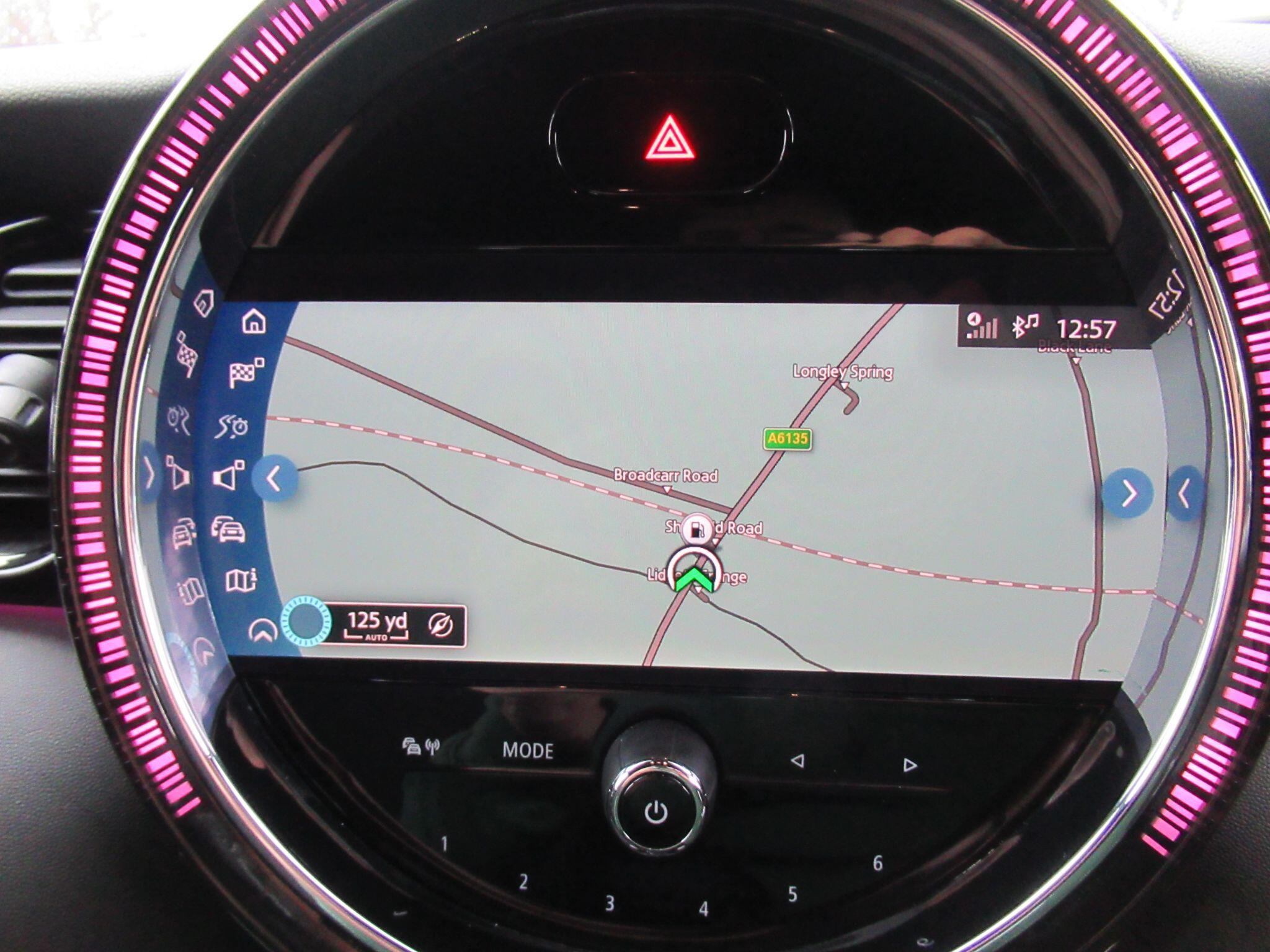 MINI Hatch - Image 43