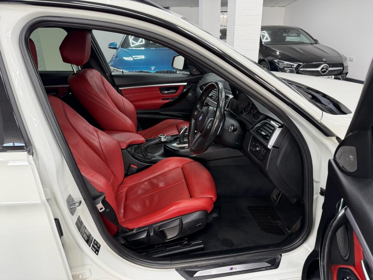 BMW 3 Series - Image 13