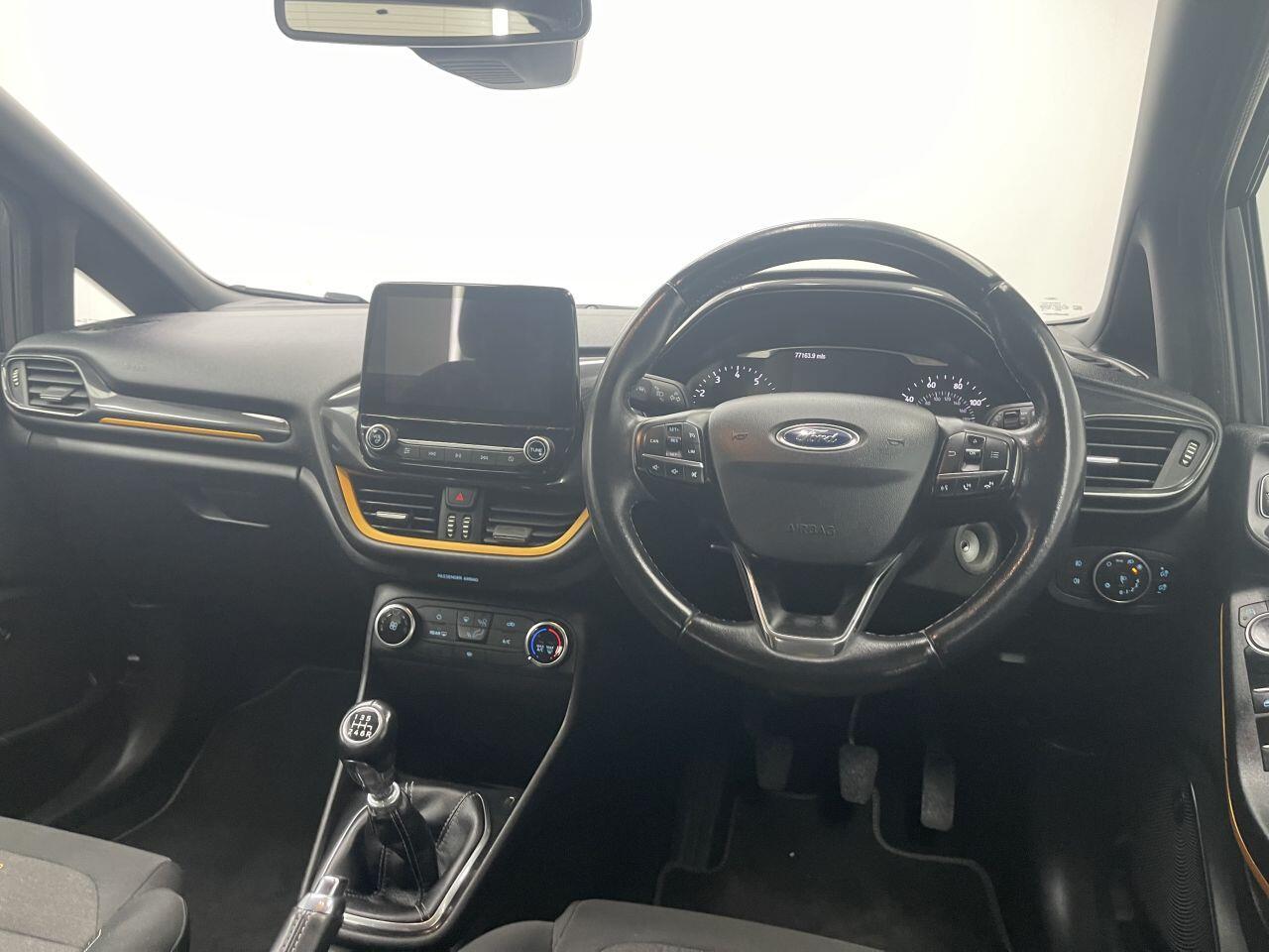 Ford Fiesta - Image 18