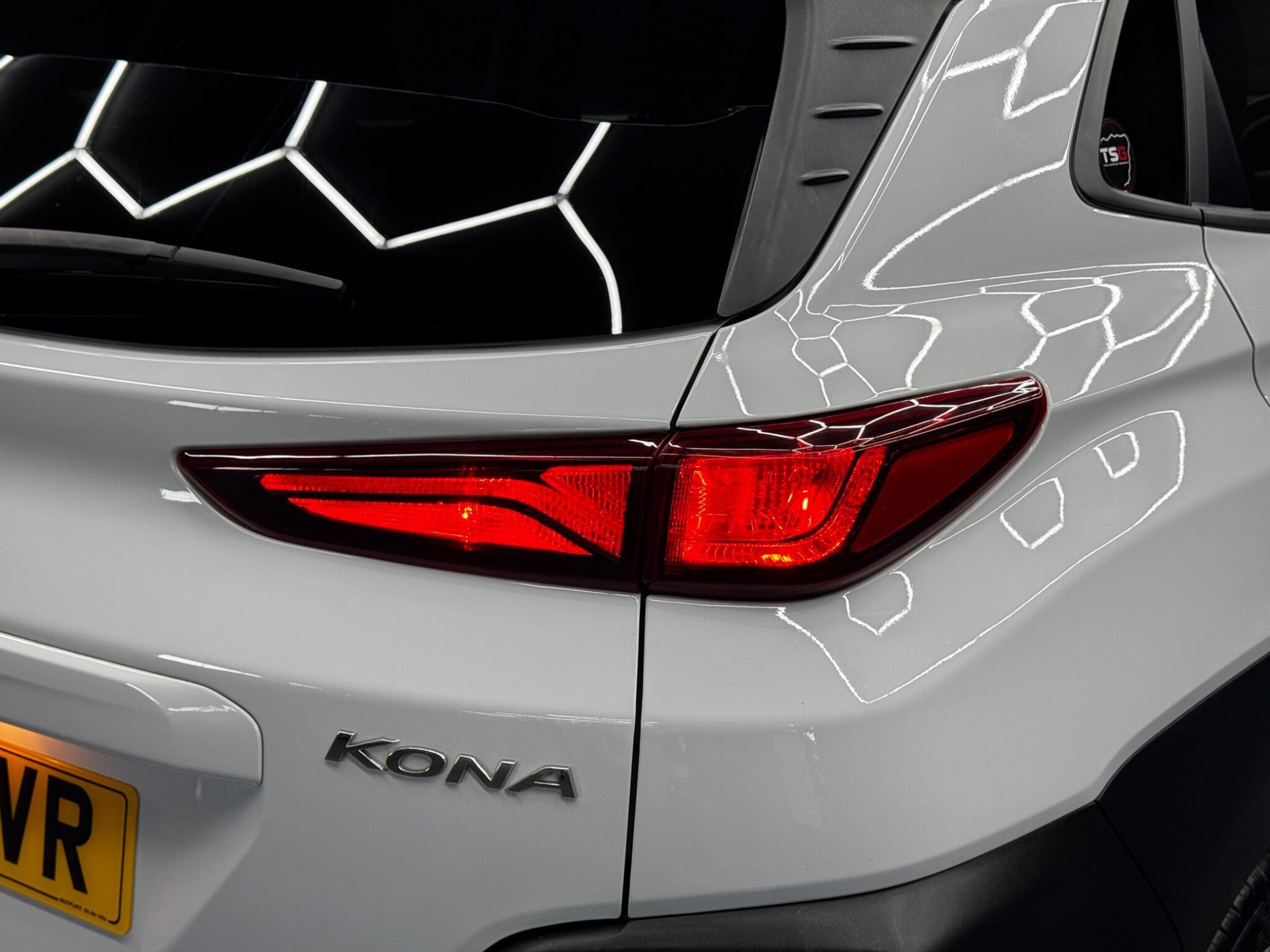 Hyundai Kona - Image 39