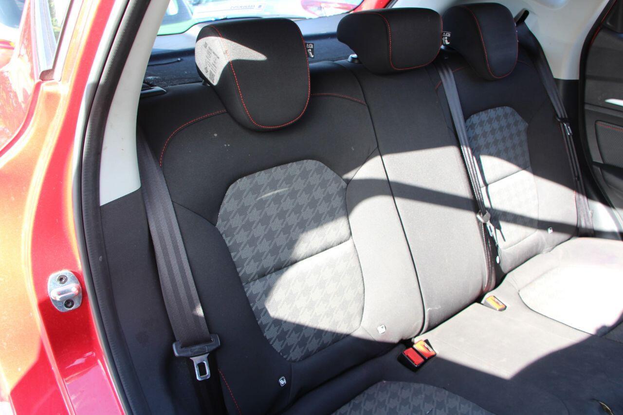 MG MG ZS - Image 16
