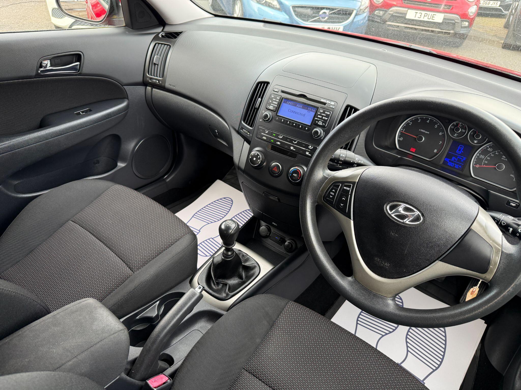 Hyundai i30 - Image 39