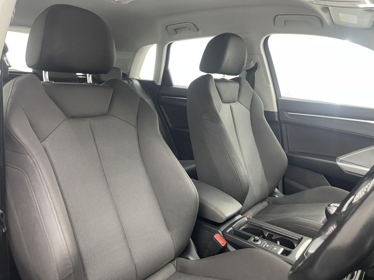 Audi Q3 - Image 15