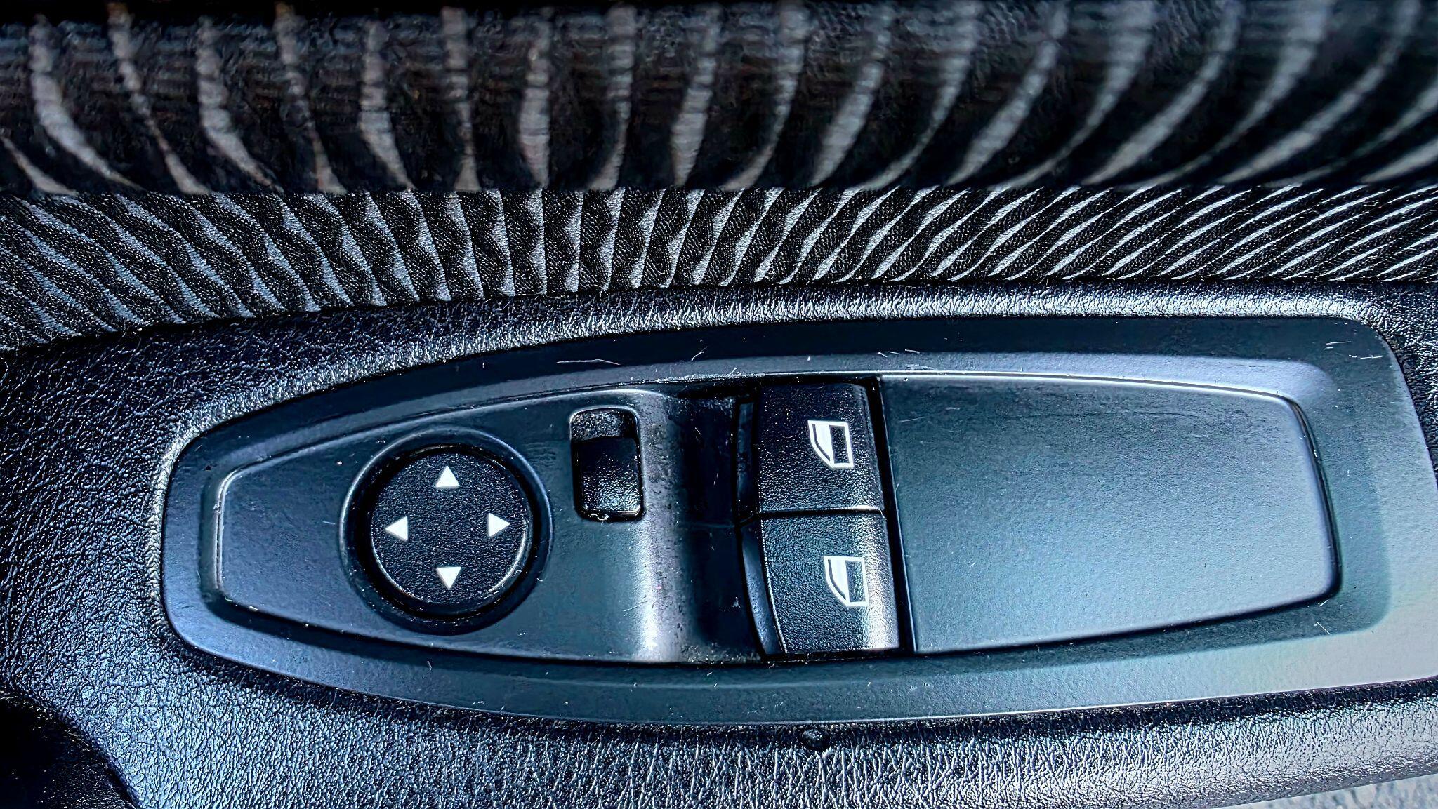 BMW 1 Series - Image 20