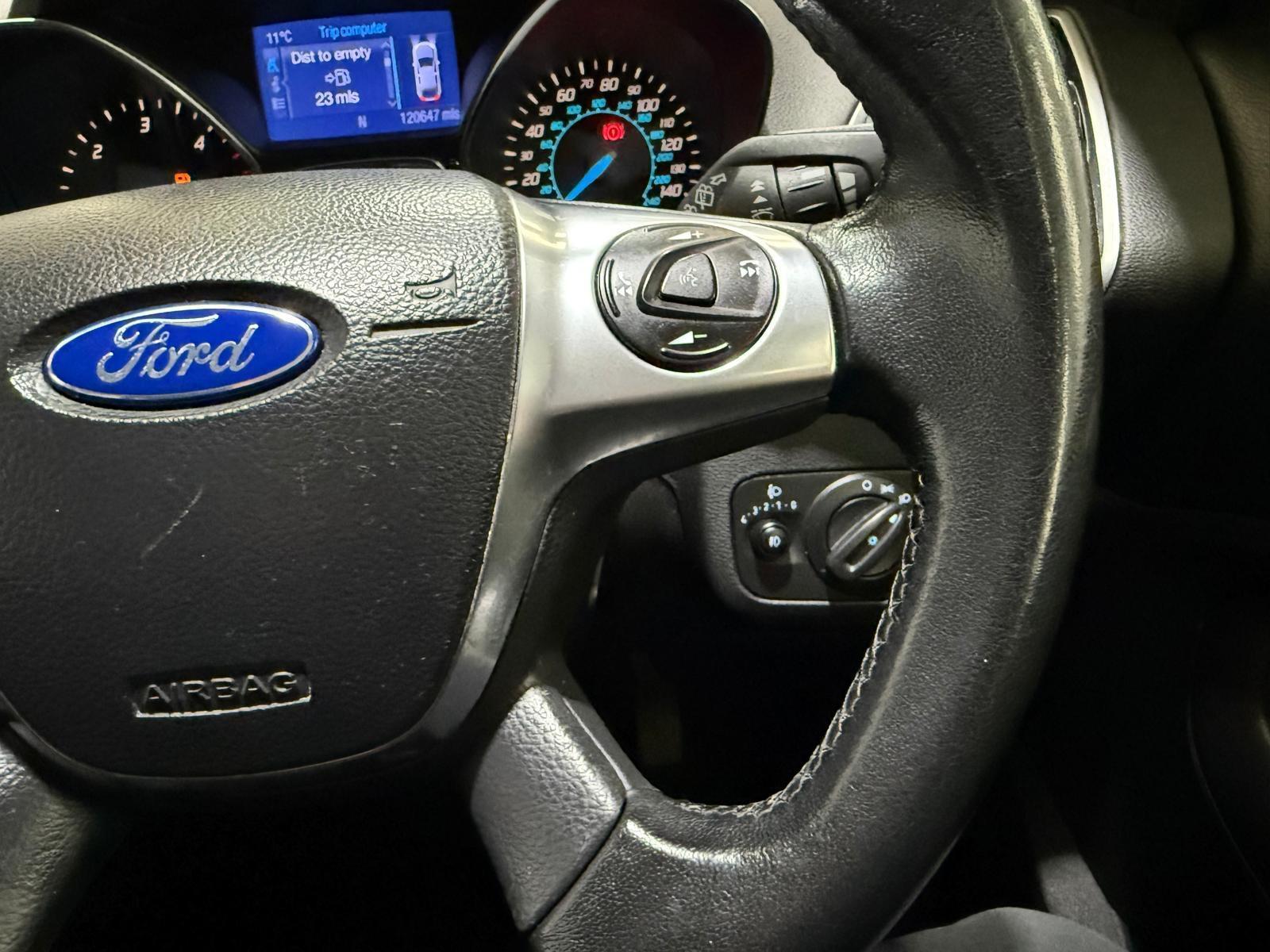 Ford Kuga - Image 48