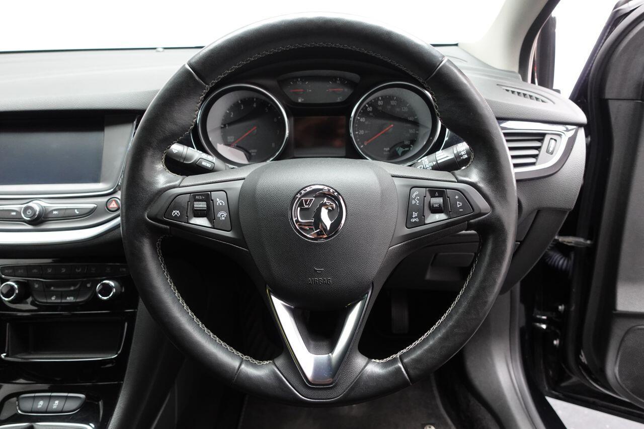 Vauxhall Astra - Image 8