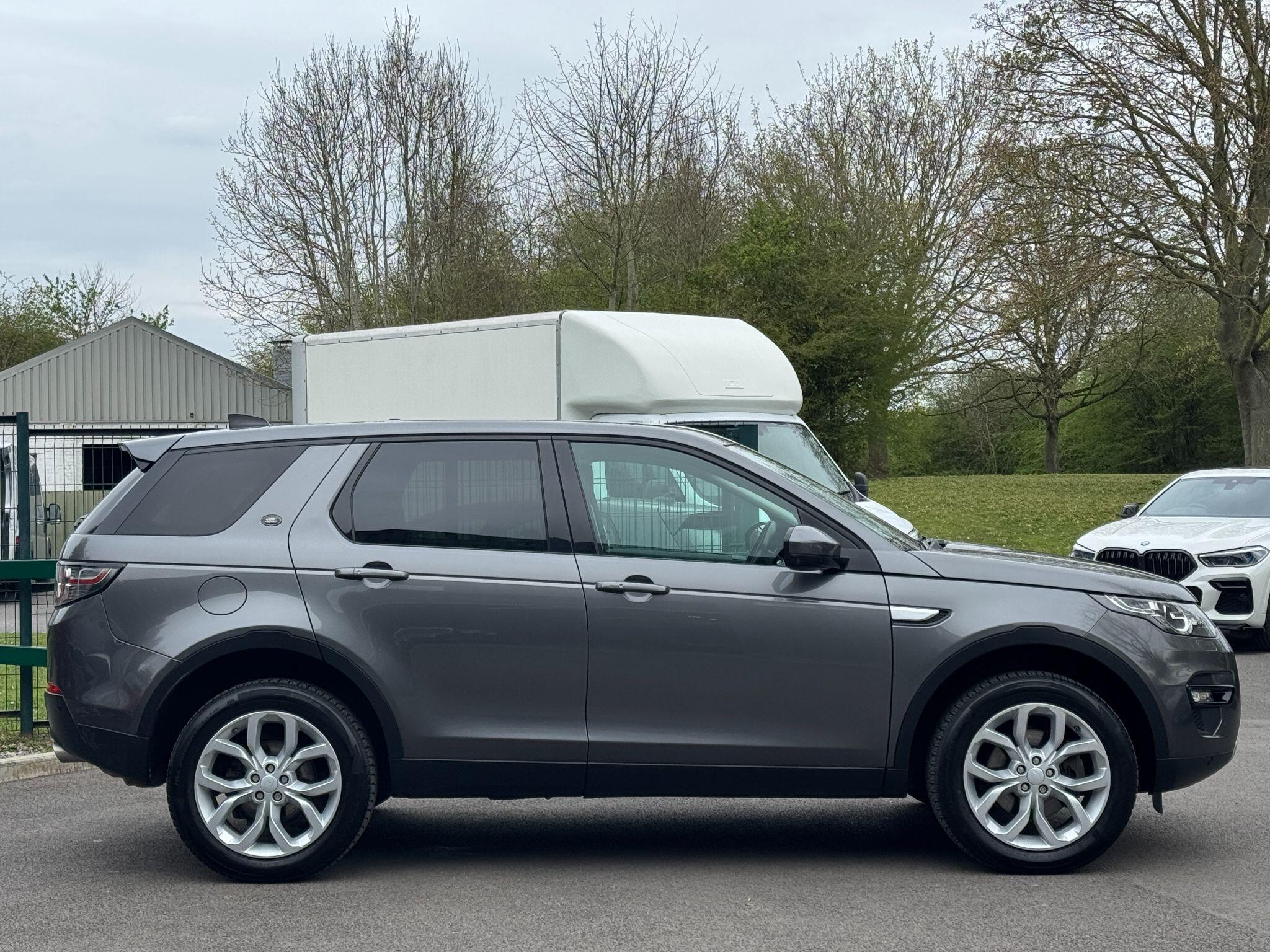 Land Rover DISCOVERY SPORT - Image 10