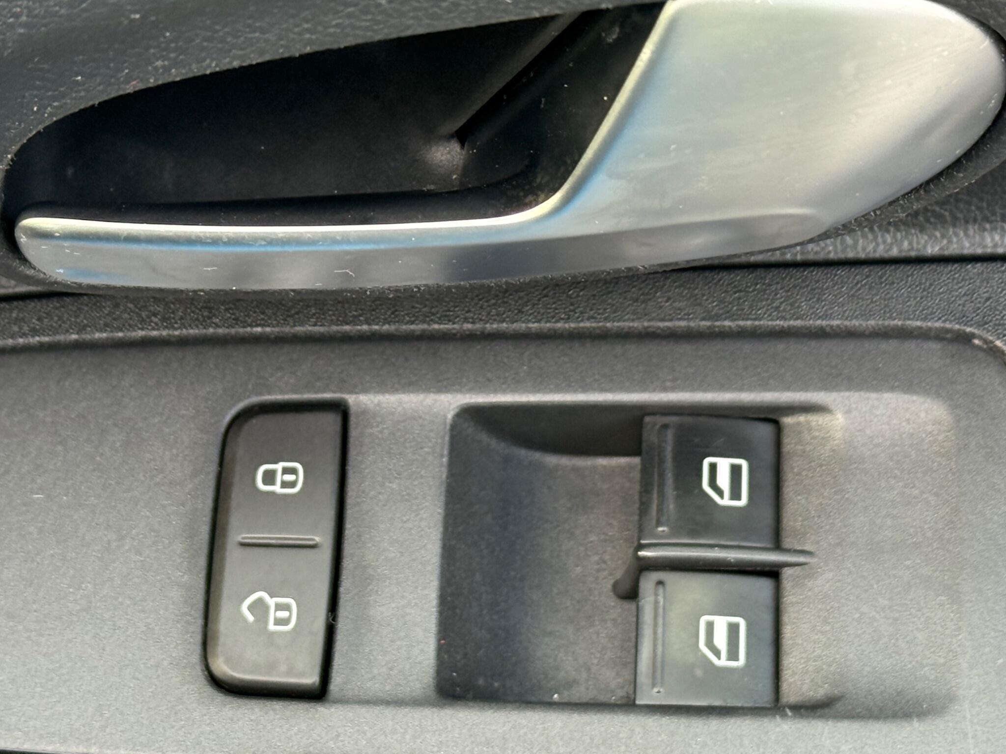 Volkswagen up! - Image 27