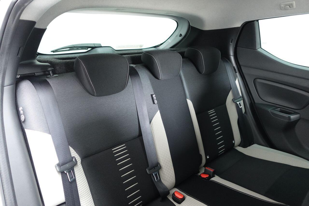 Nissan Micra - Image 18