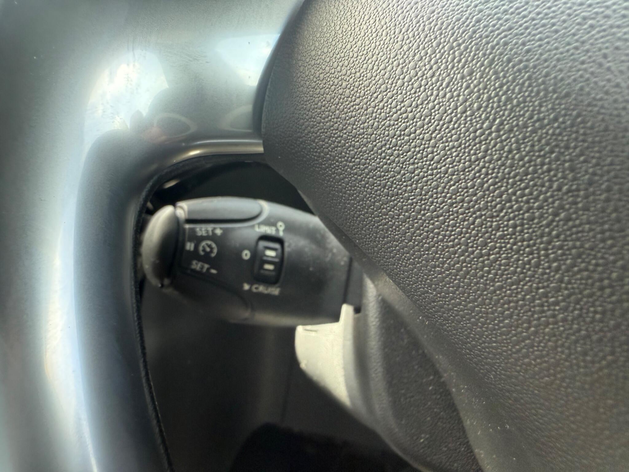 DS AUTOMOBILES DS 3 - Image 20