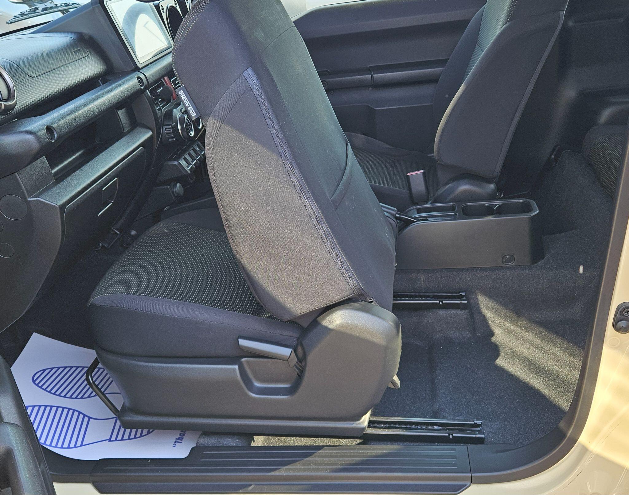 Suzuki Jimny - Image 20