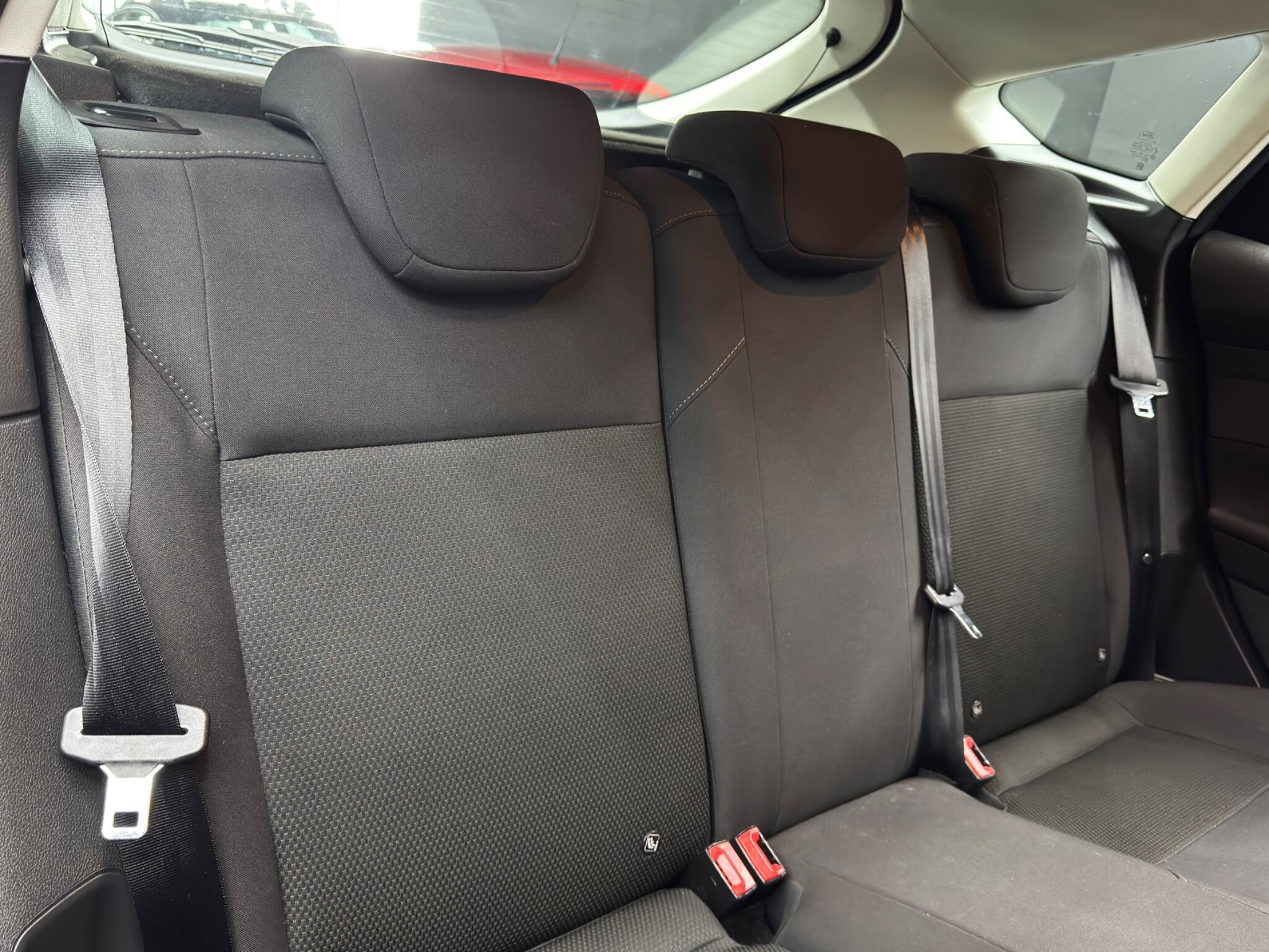 Ford Focus - Image 15