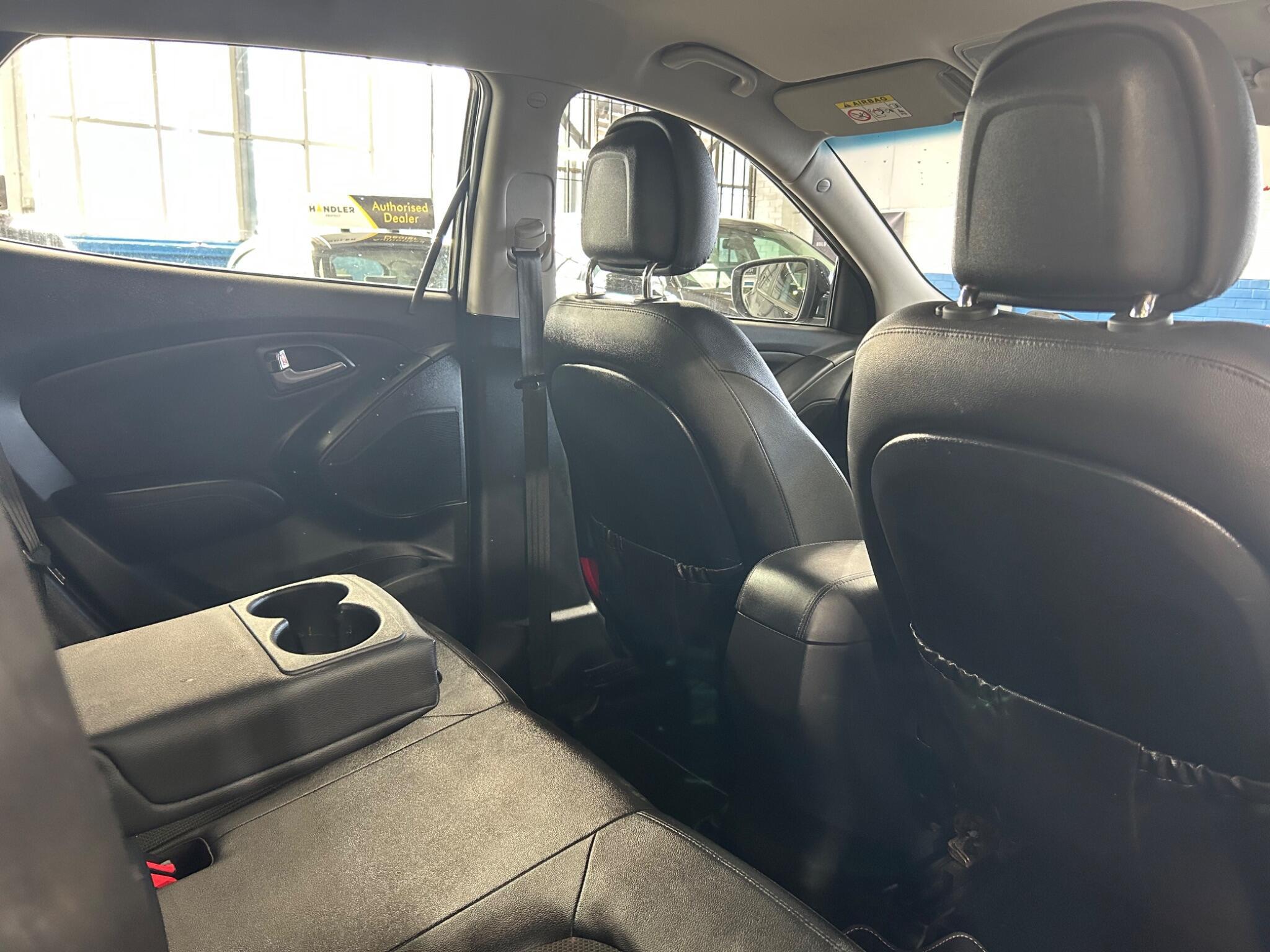 Hyundai ix35 - Image 25