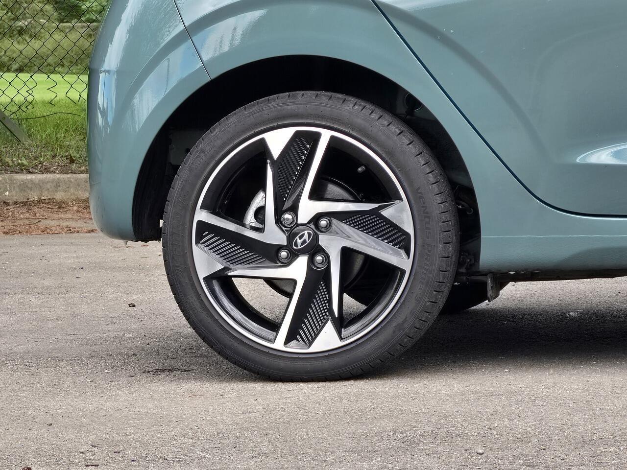 Hyundai i10 - Image 21