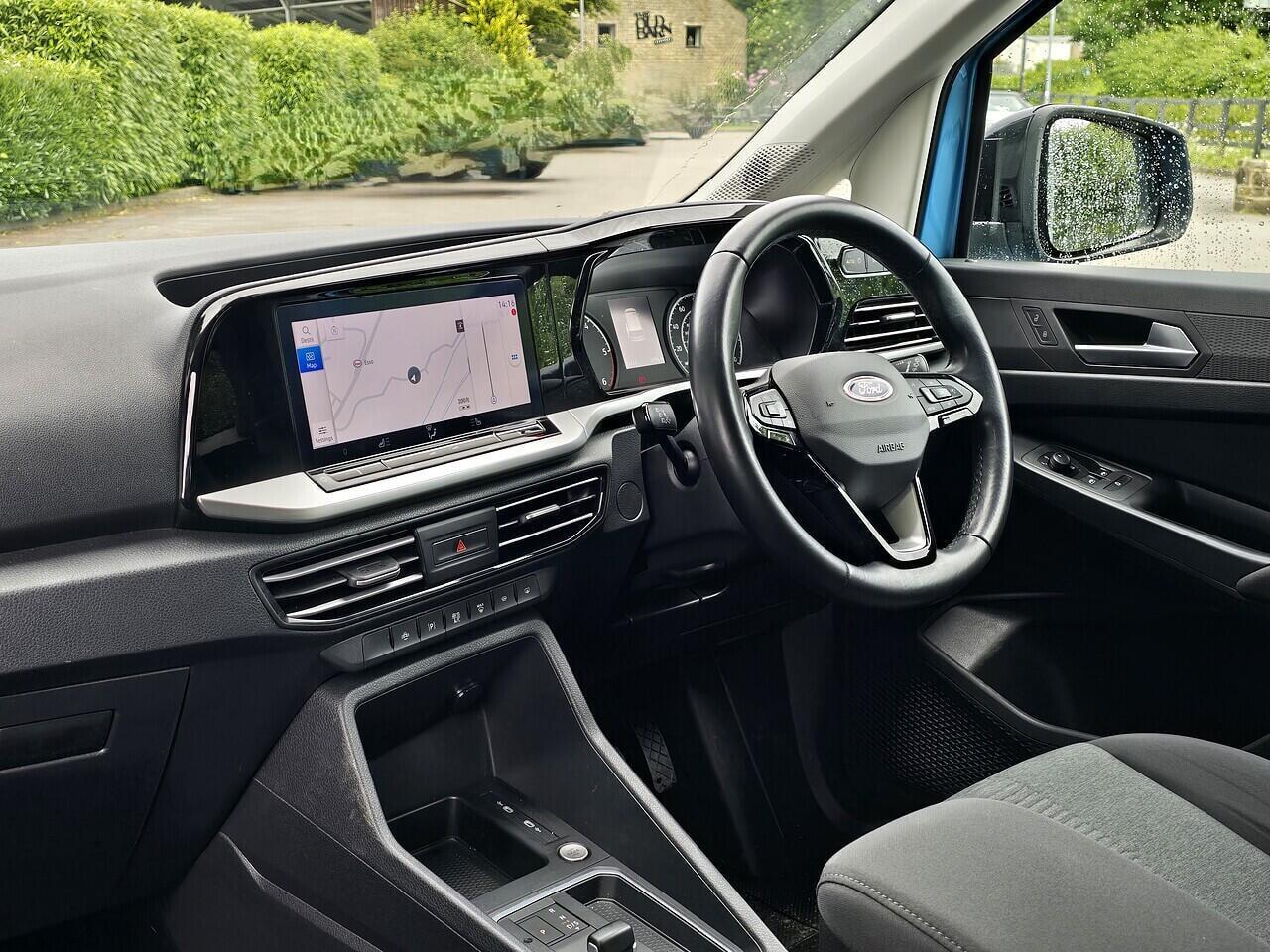 Ford Tourneo Connect - Image 2