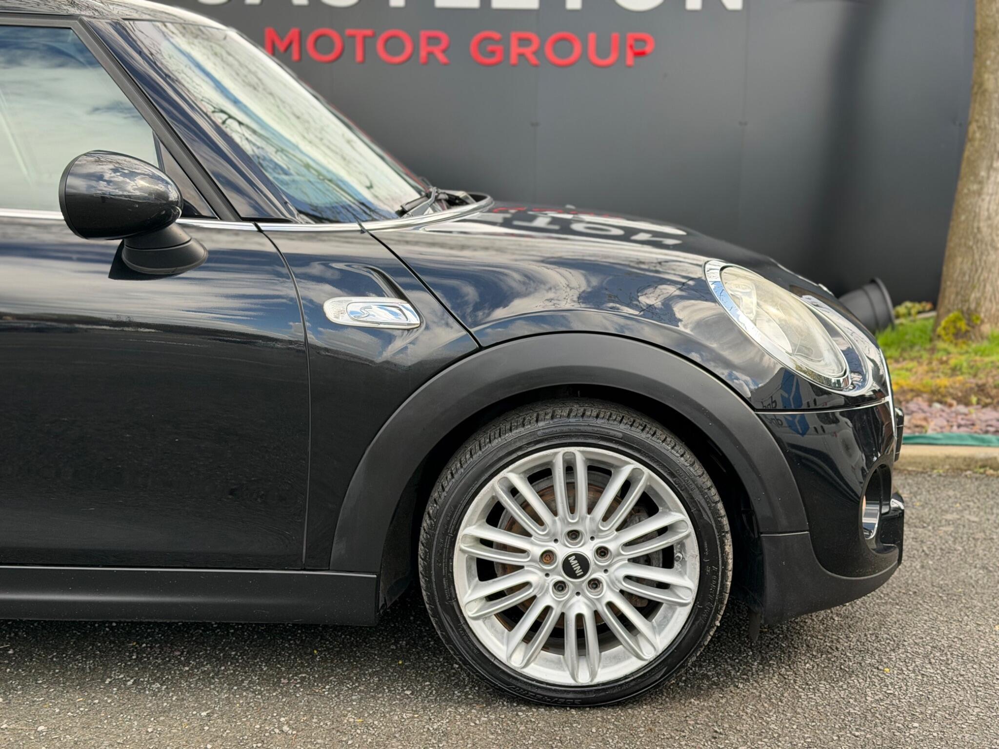 MINI Hatch - Image 18