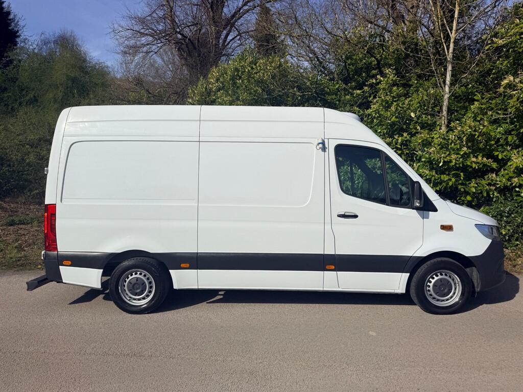 Mercedes Sprinter - Image 3