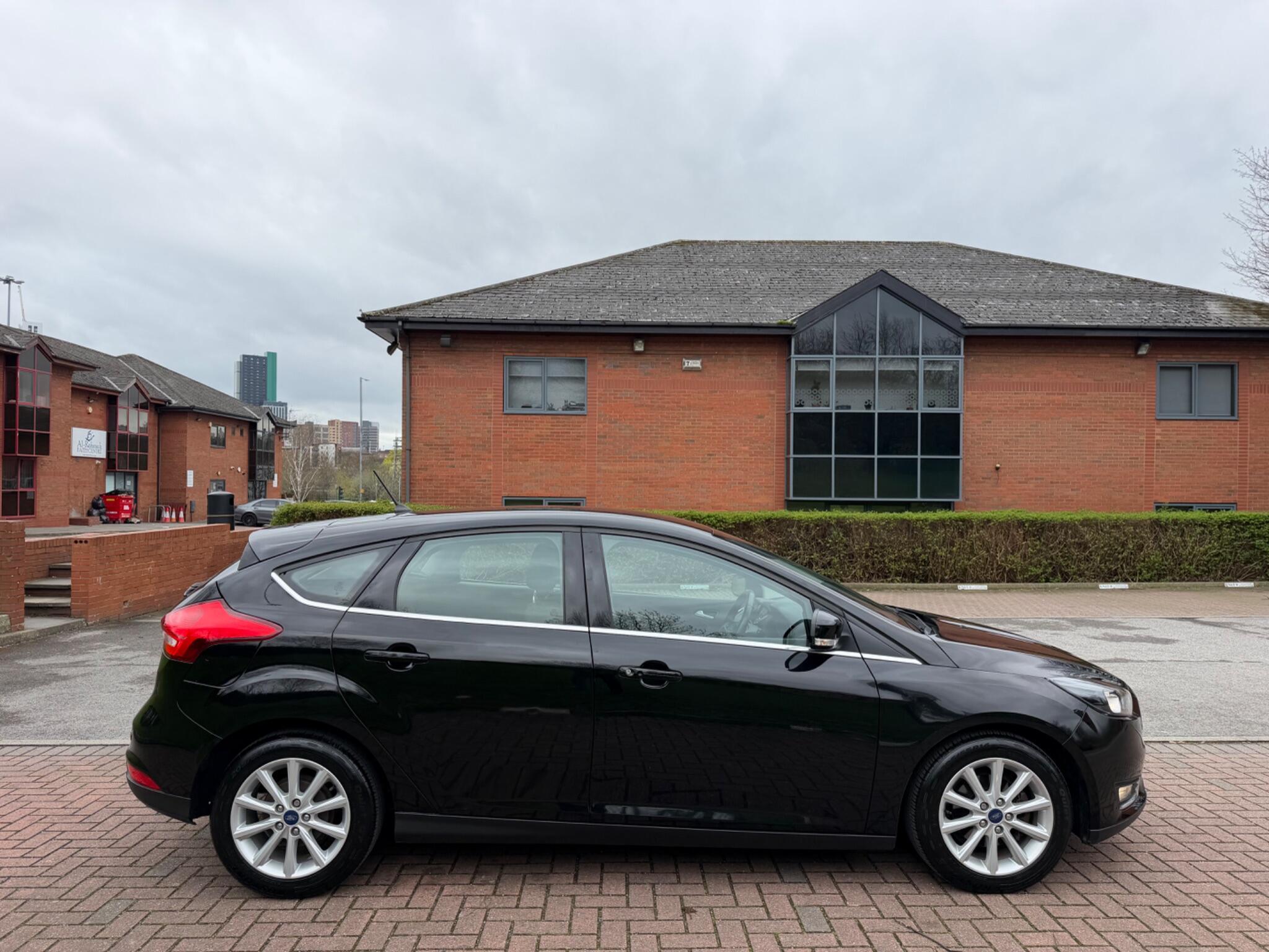 Ford Focus - Image 3