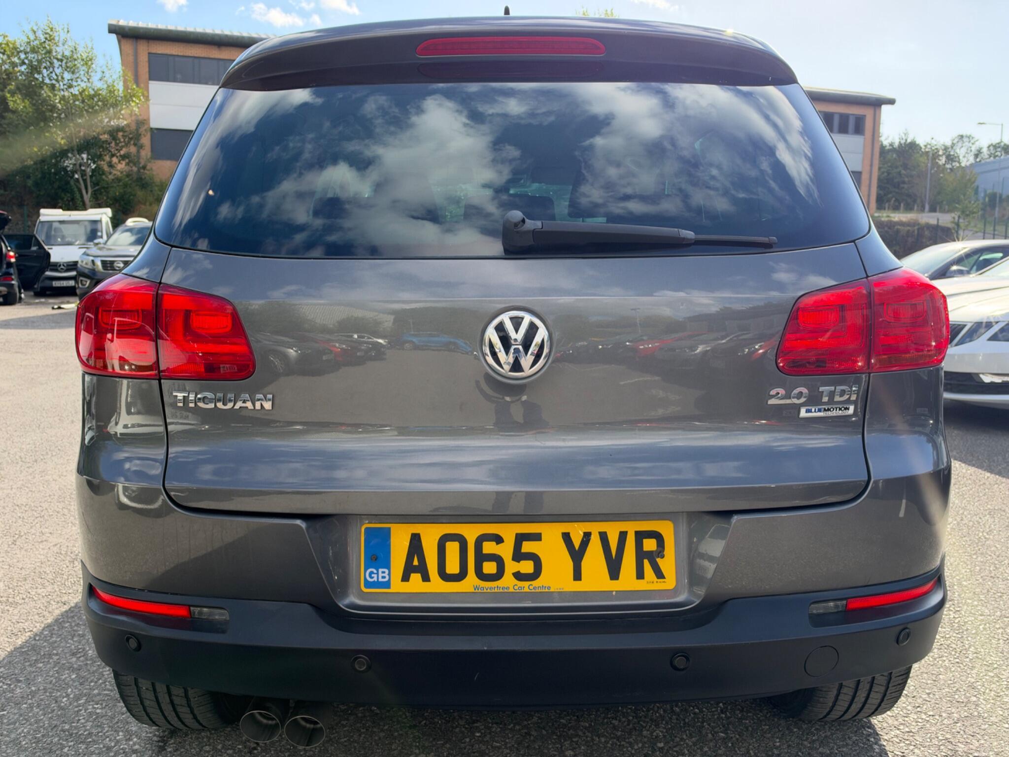 Volkswagen Tiguan - Image 15