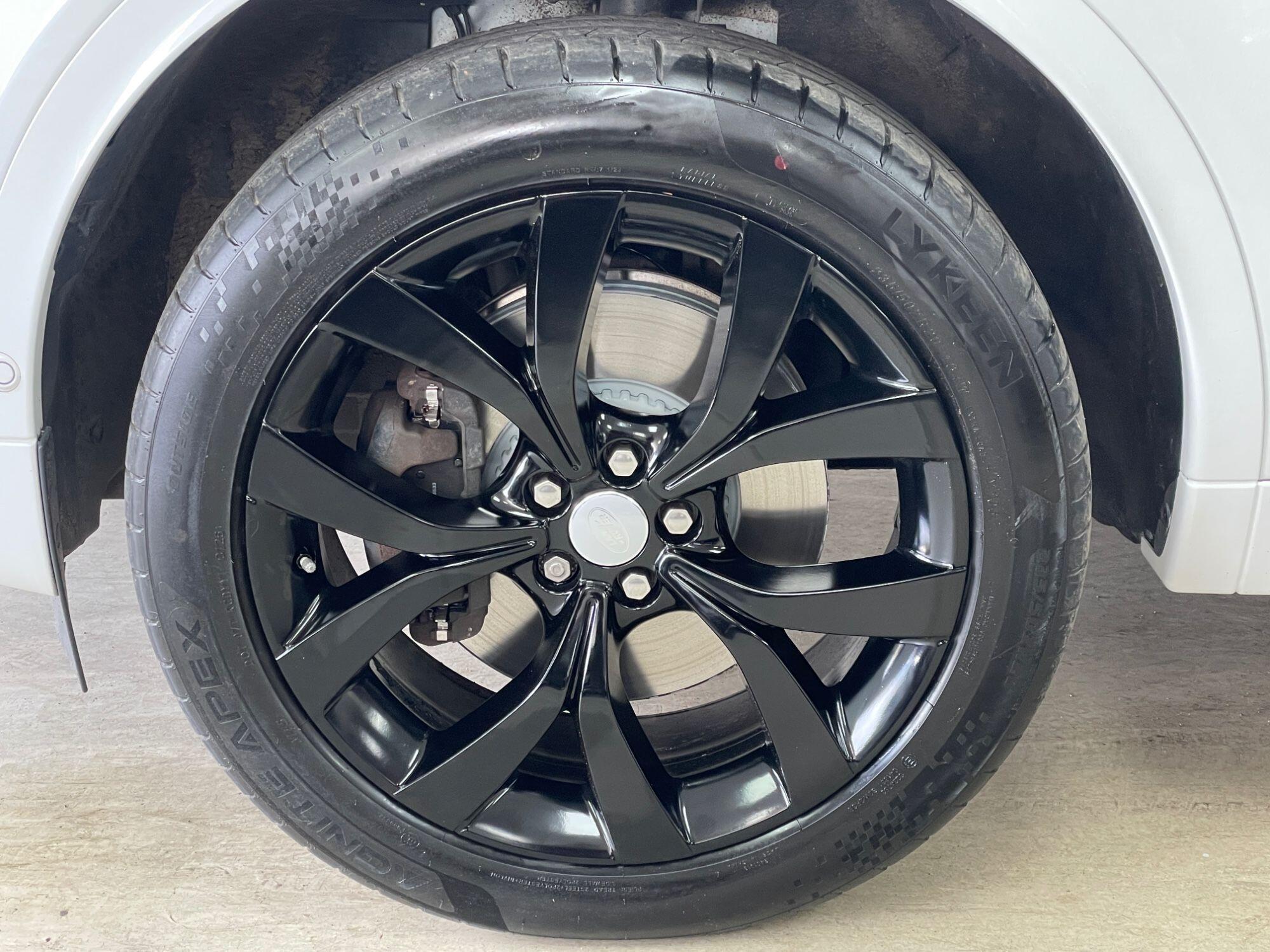 Land Rover DISCOVERY SPORT - Image 14