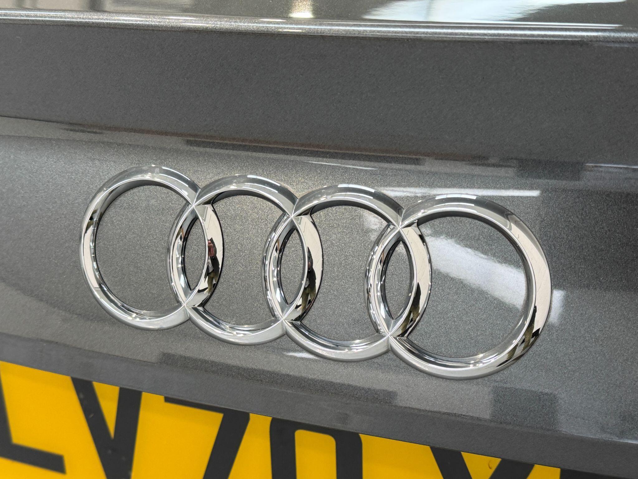 Audi A5 CABRIOLET - Image 79