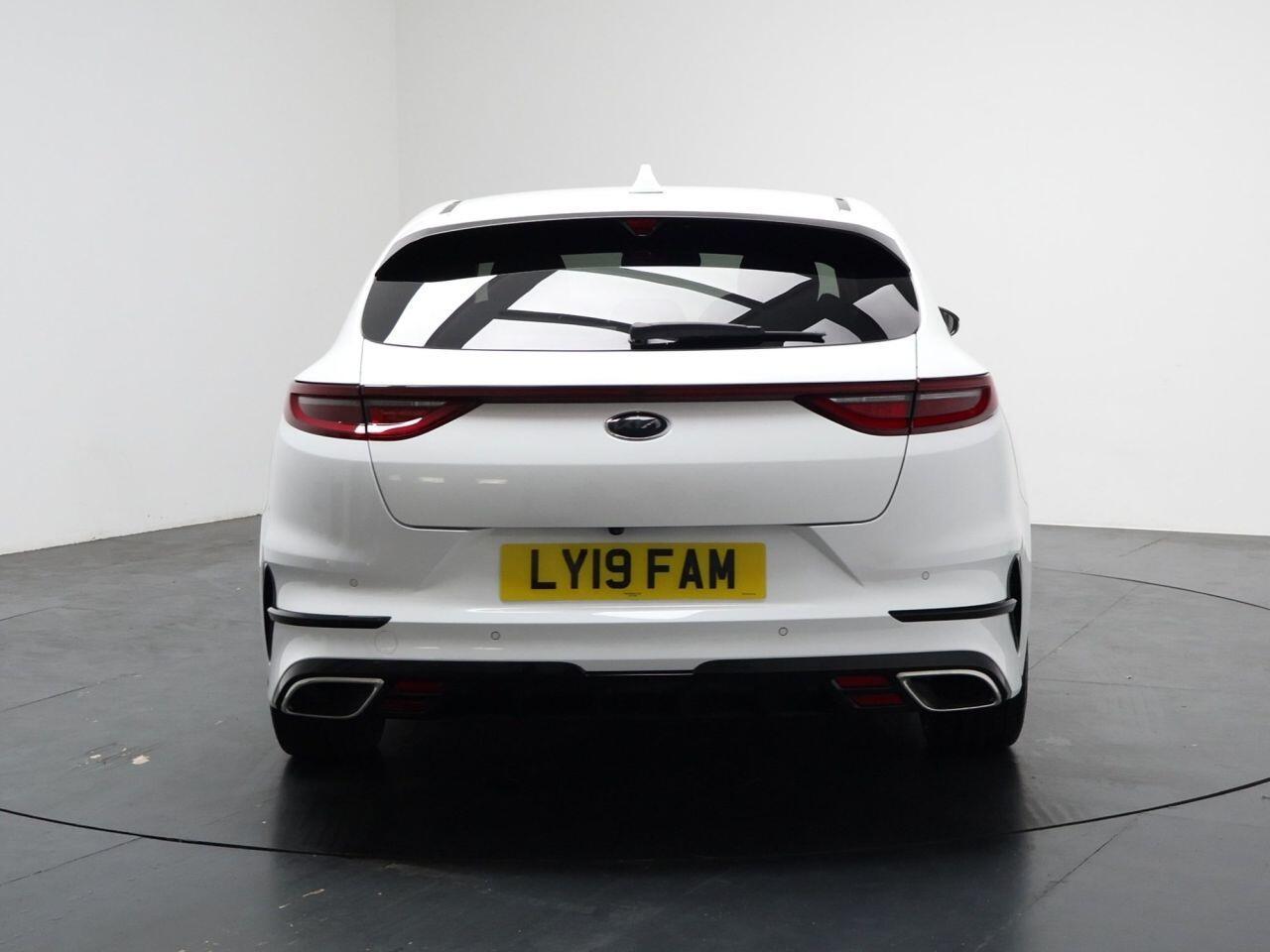 Kia ProCeed - Image 6