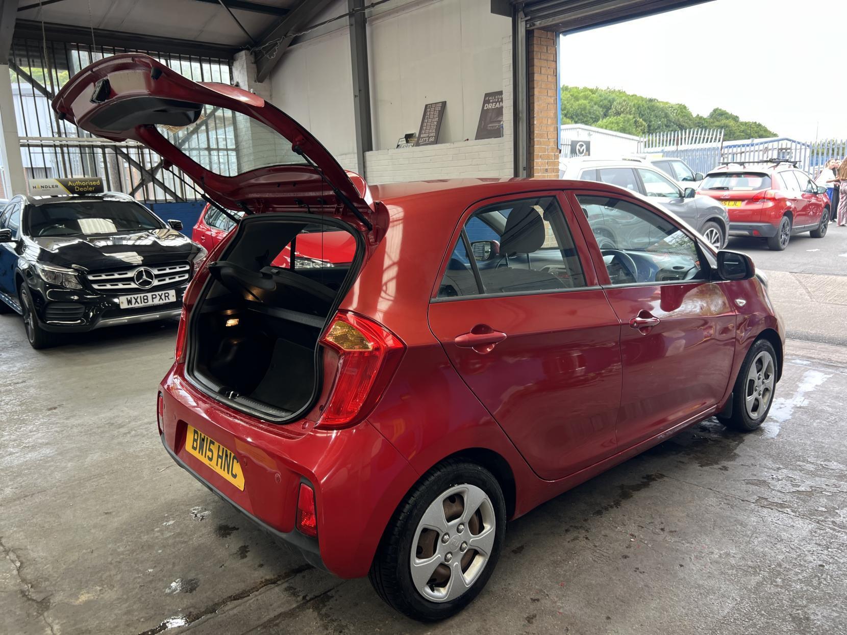 Kia Picanto - Image 15