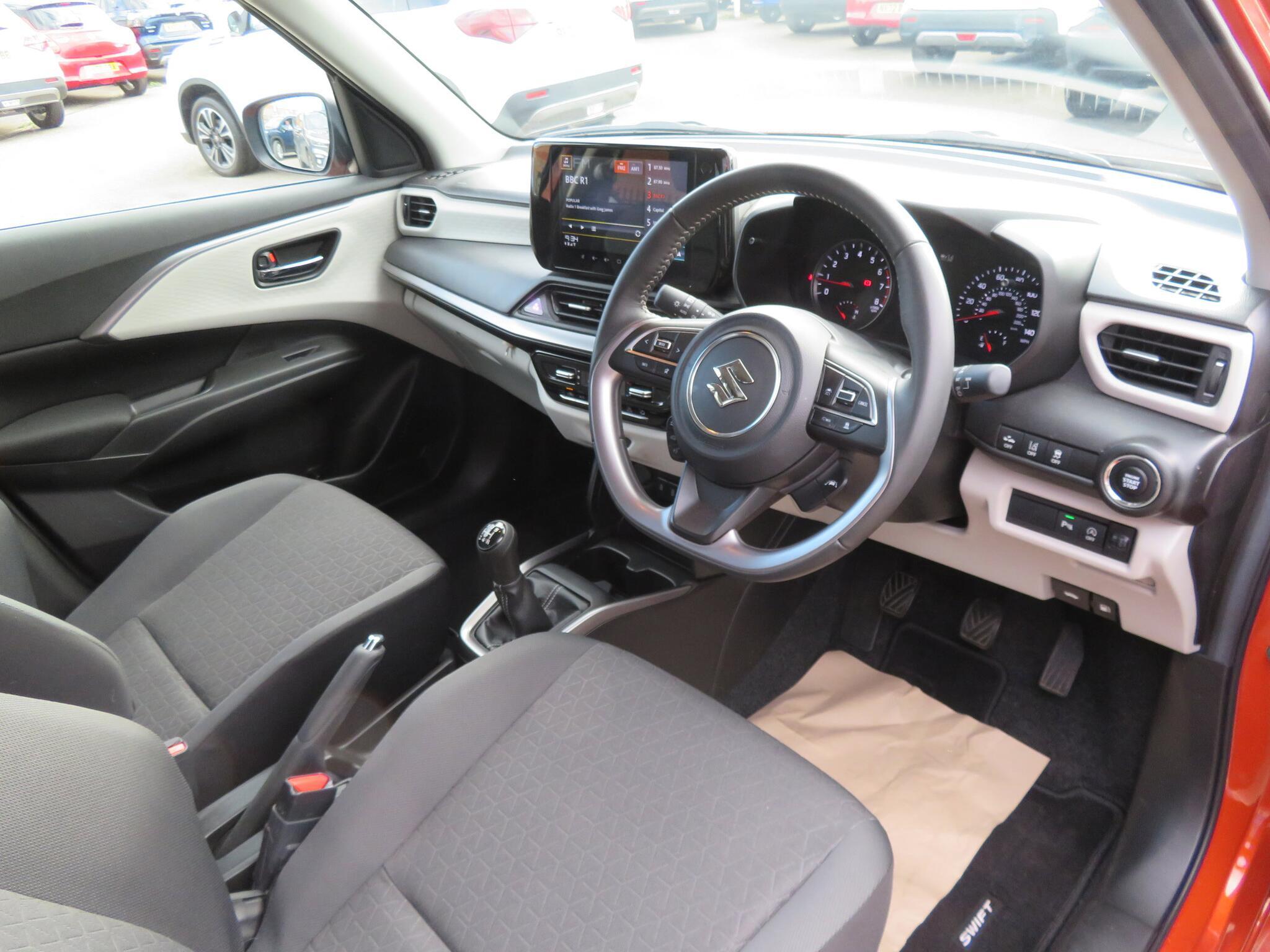 Suzuki Swift - Image 12