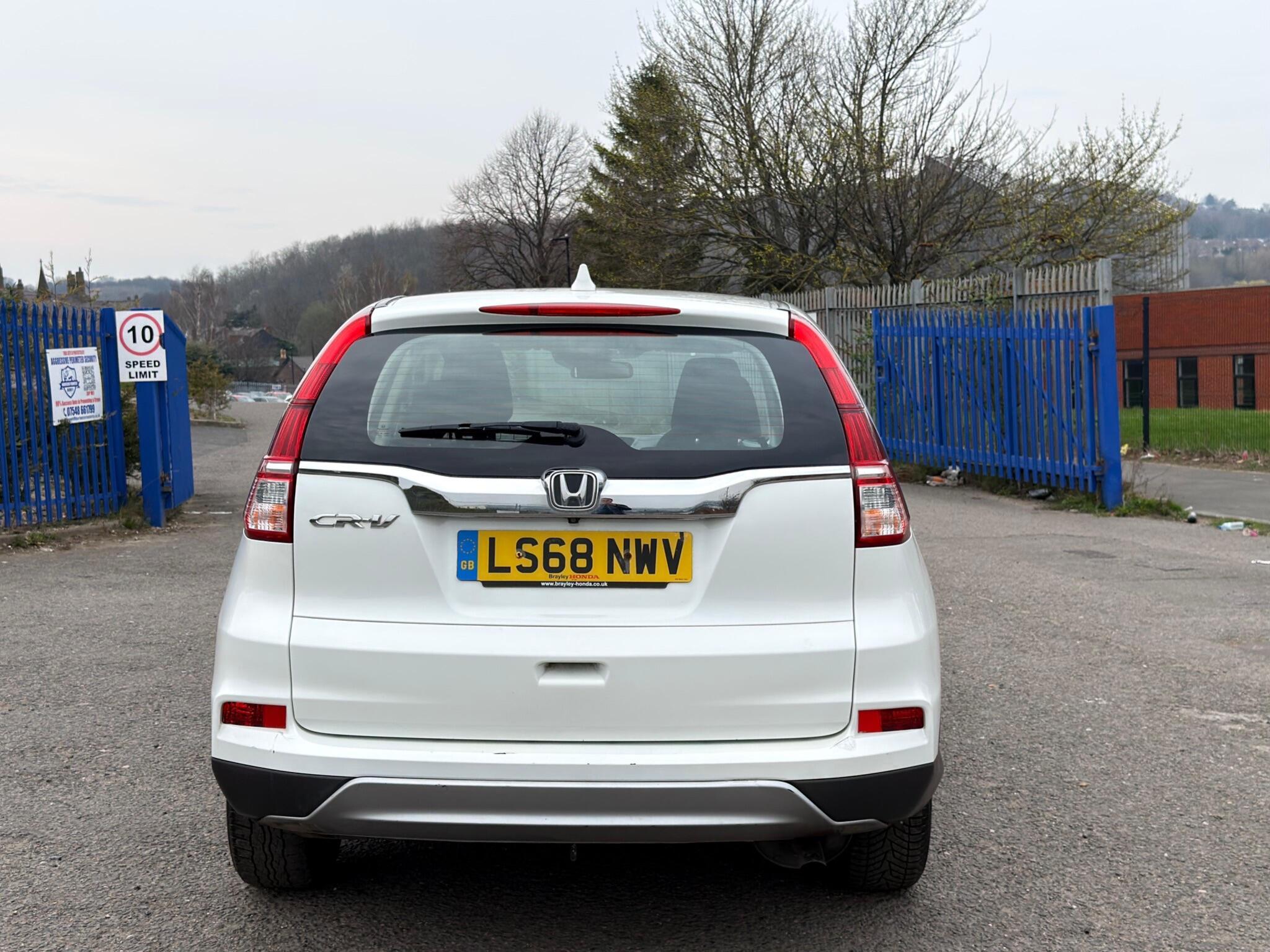 Honda CR-V - Image 13