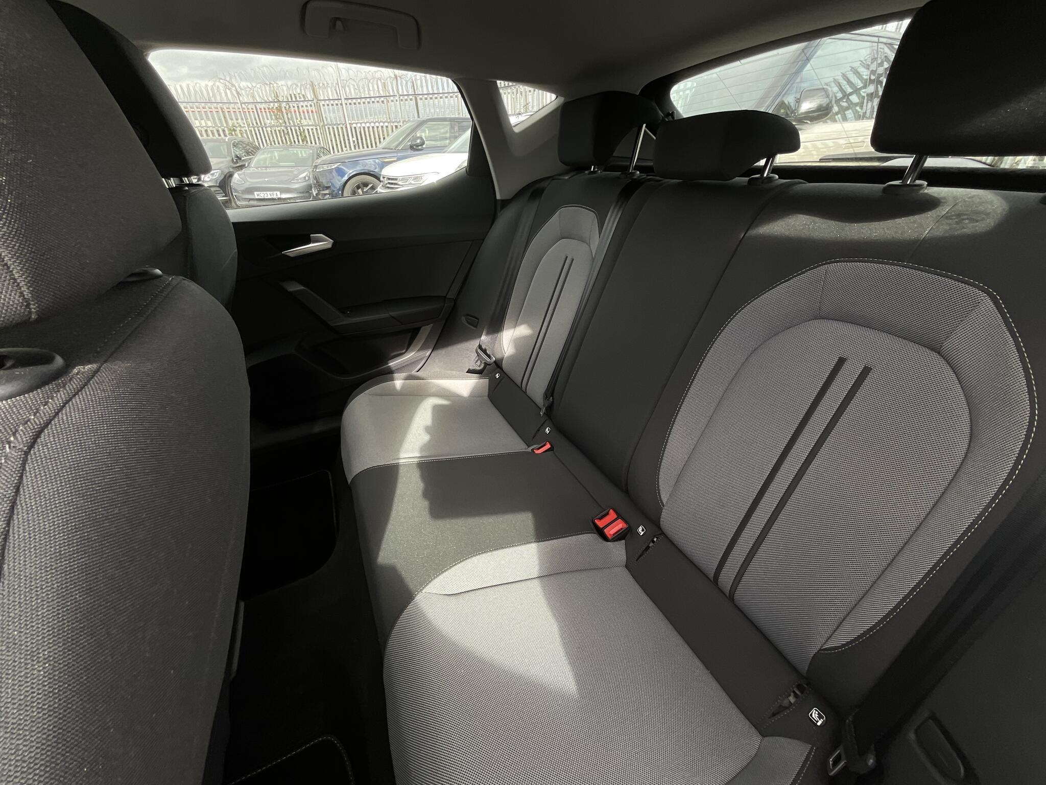 SEAT Leon - Image 14