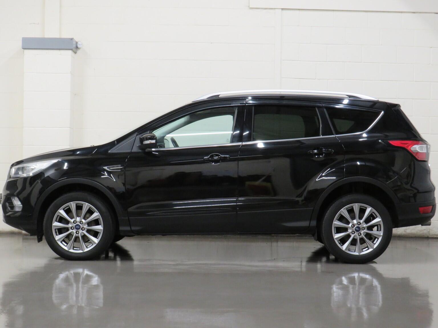 Ford Kuga - Image 6