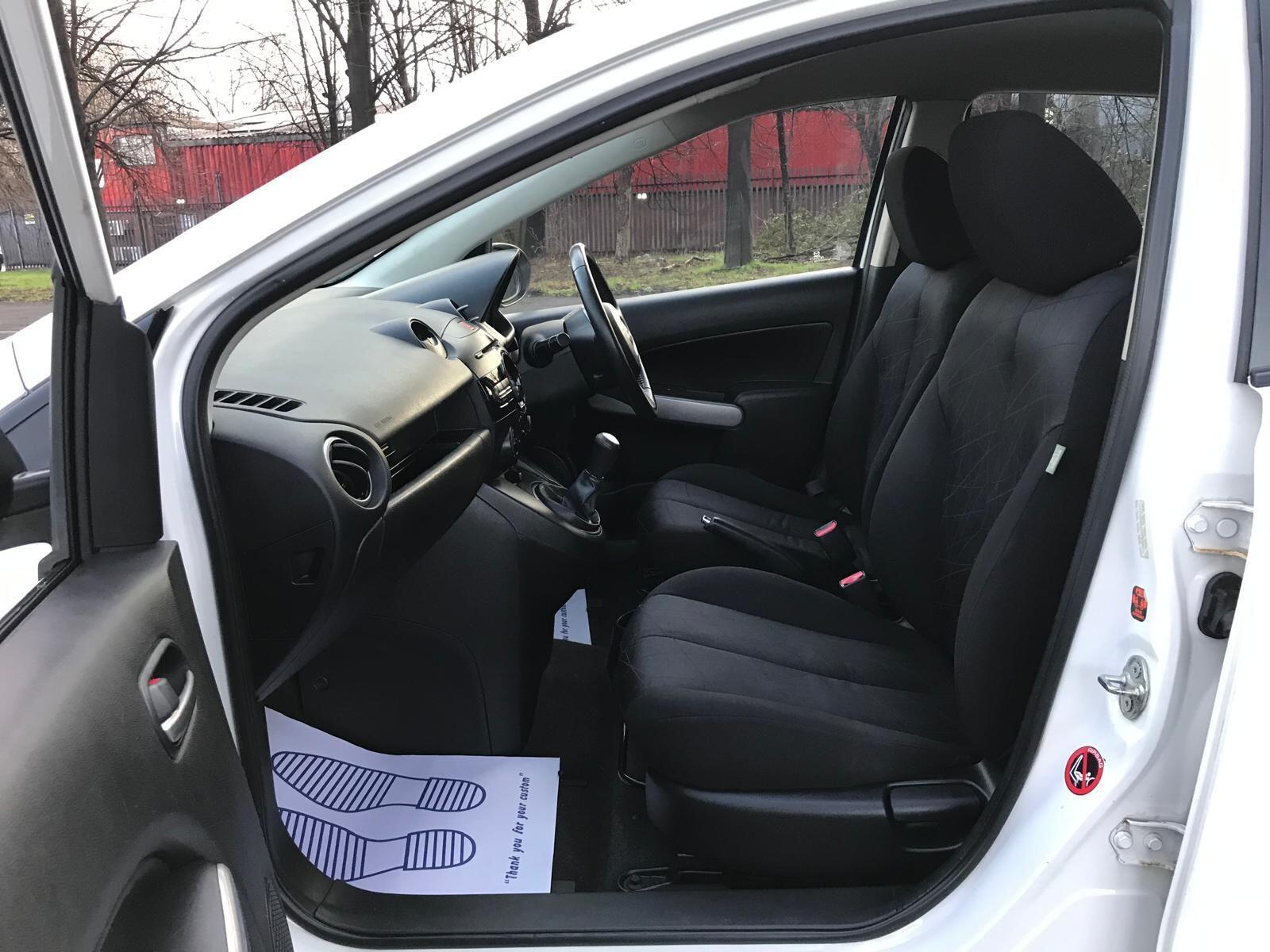 Mazda MAZDA2 - Image 36