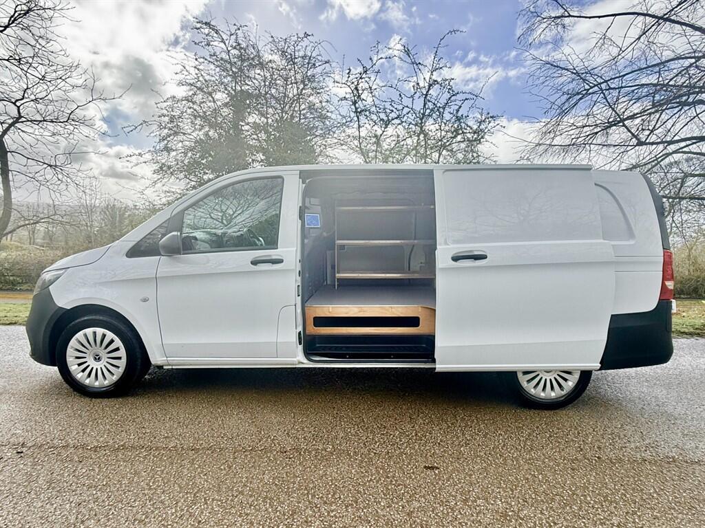 Mercedes Vito - Image 16