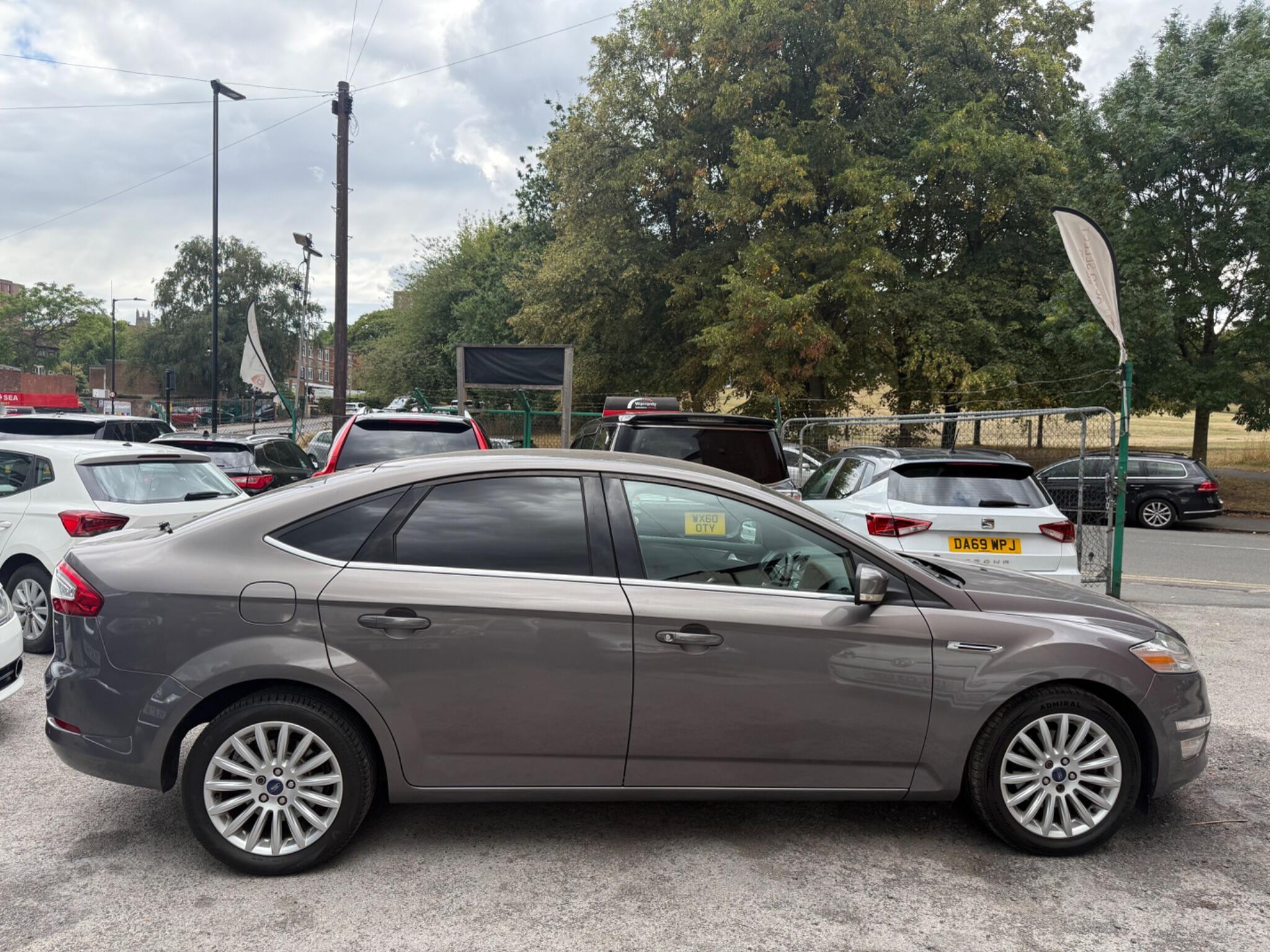 Ford Mondeo - Image 8