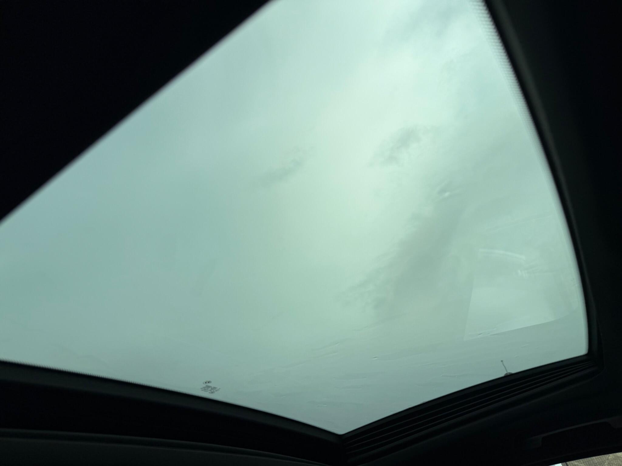 BMW 5 Series - Image 25