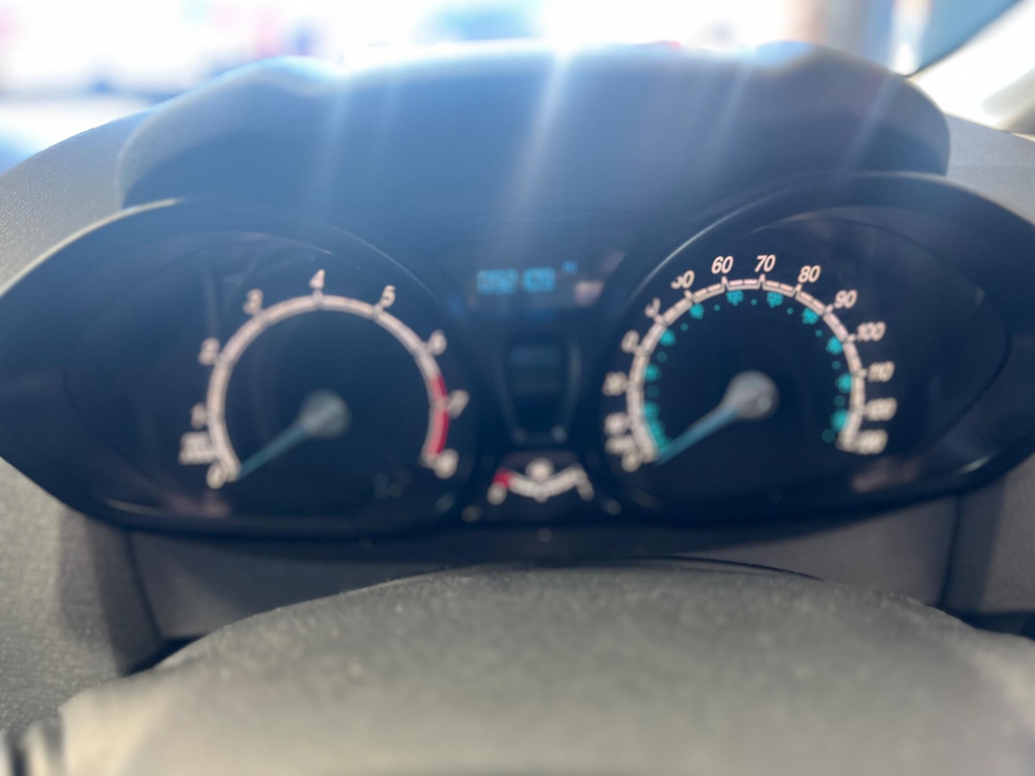 Ford Fiesta - Image 21