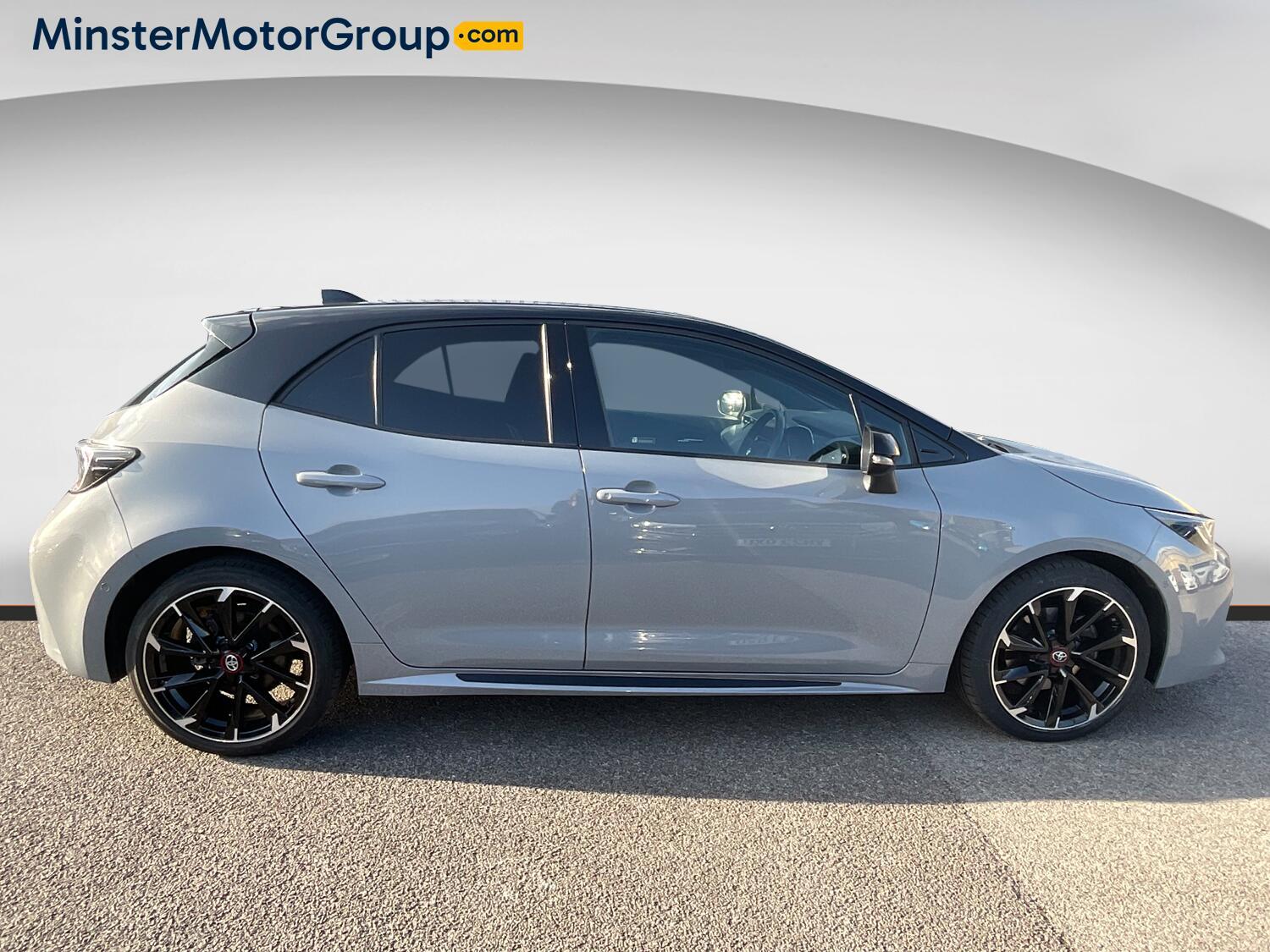 Toyota Corolla - Image 2