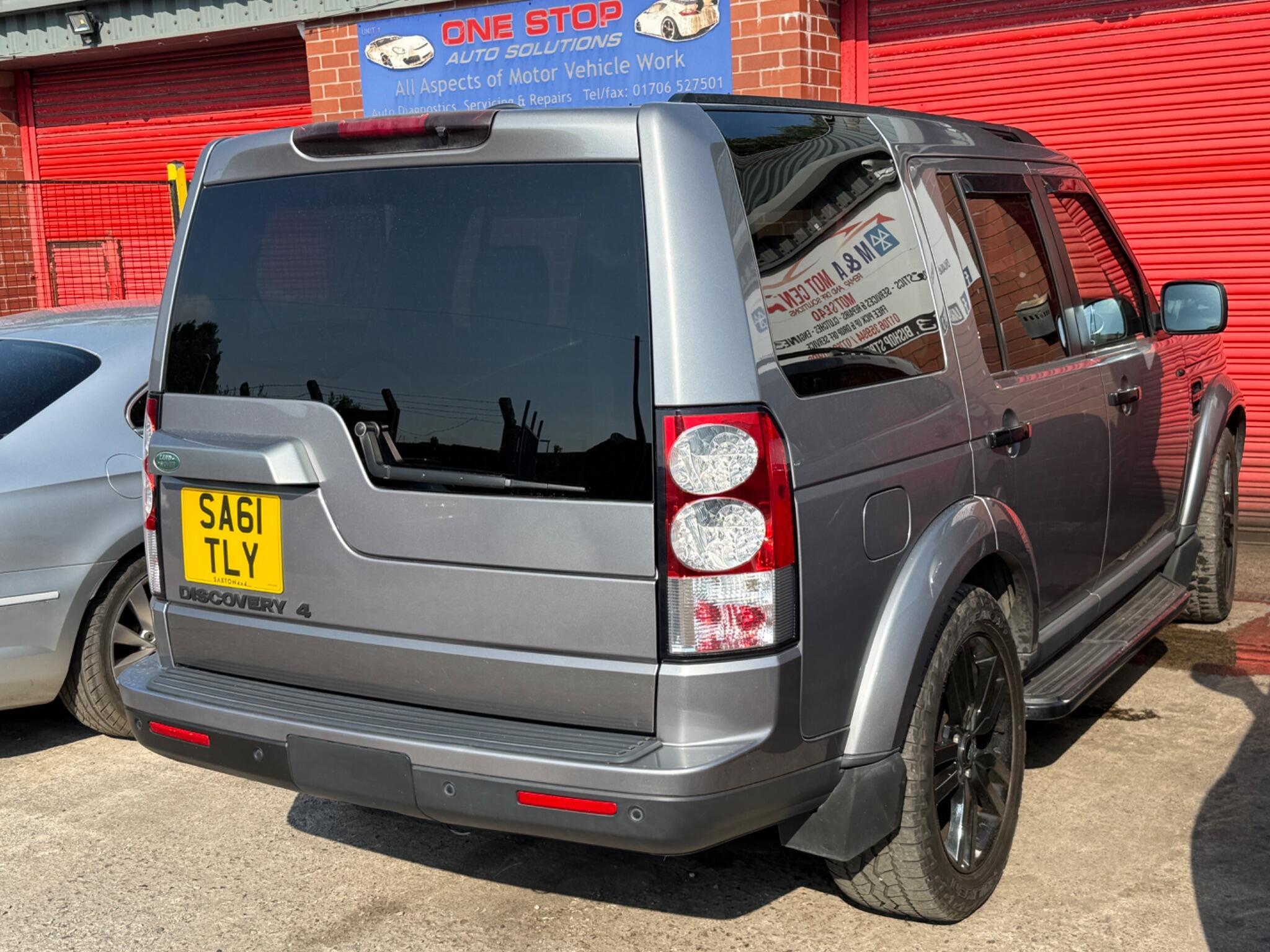 Land Rover DISCOVERY 4 - Image 3