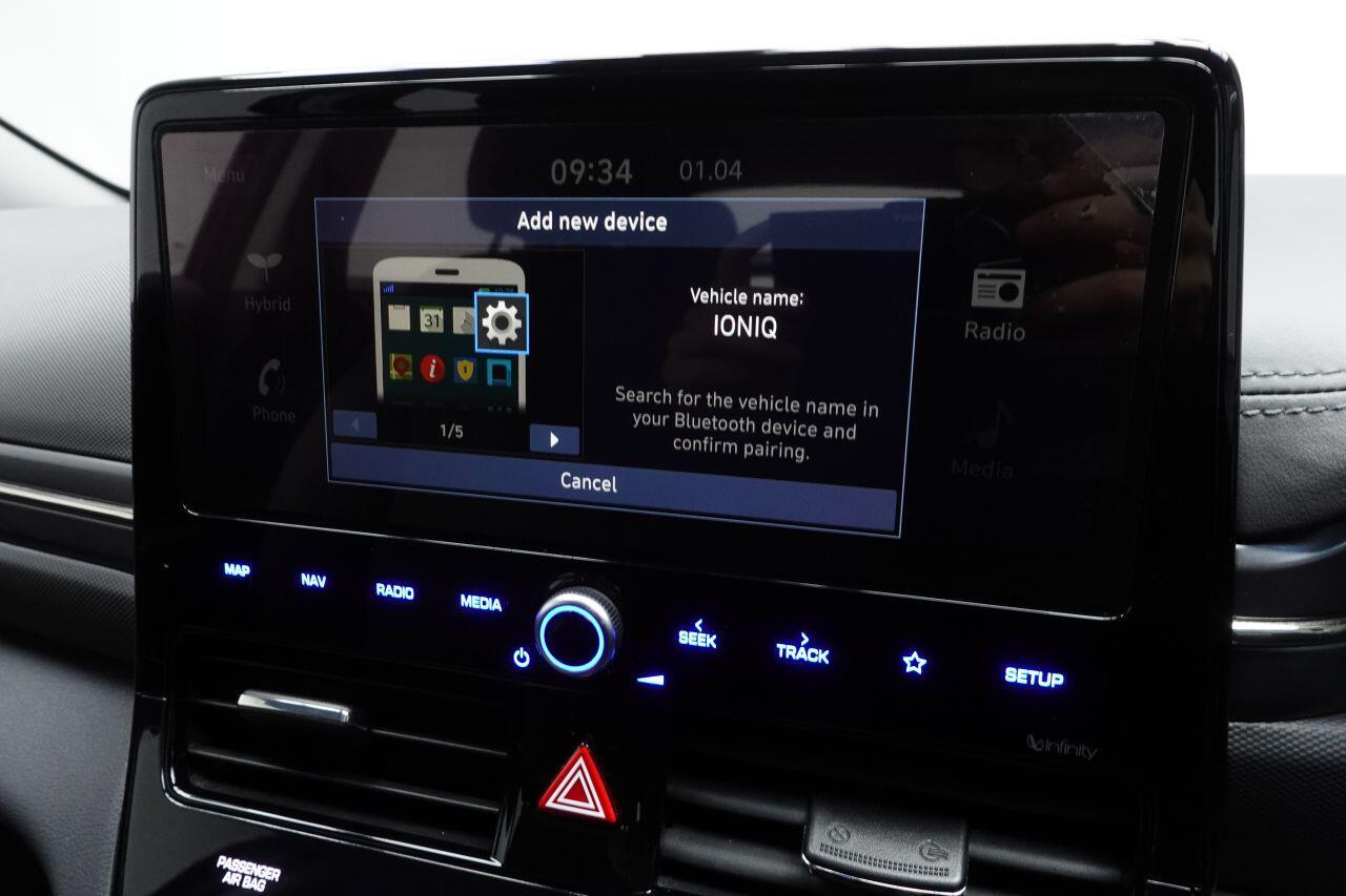 Hyundai Ioniq - Image 30