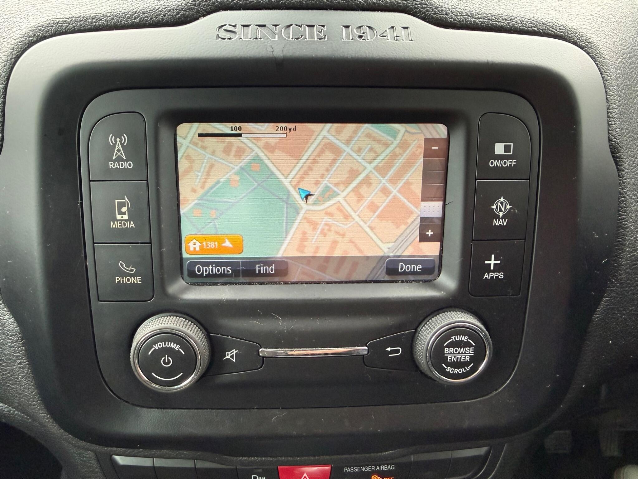 Jeep Renegade - Image 14