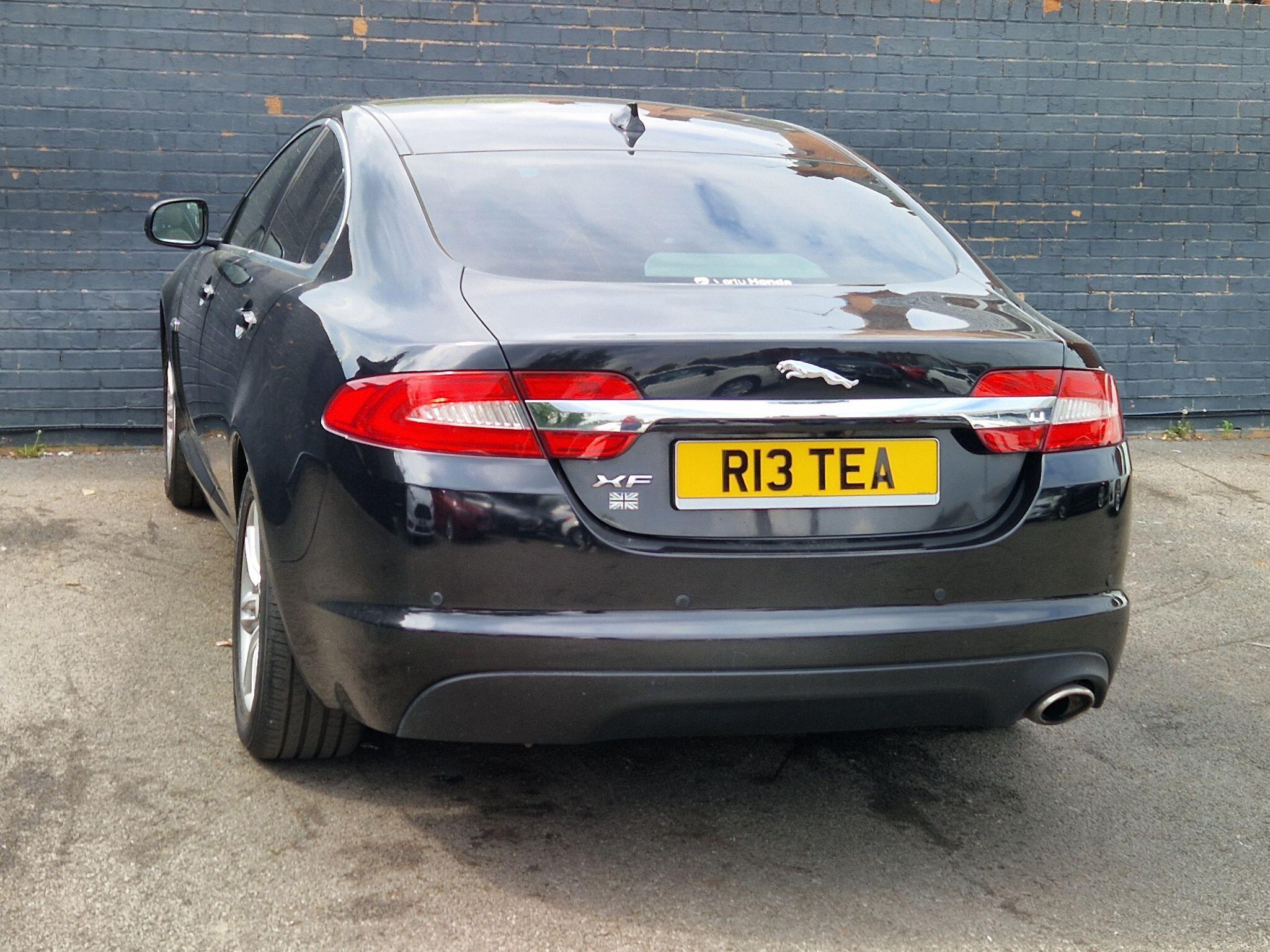 Jaguar XF - Image 8