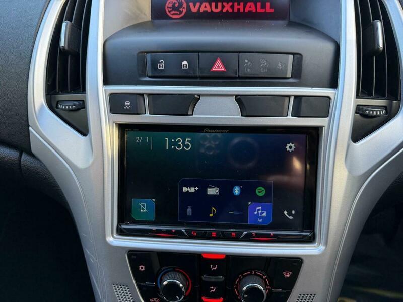 Vauxhall Astra GTC - Image 13