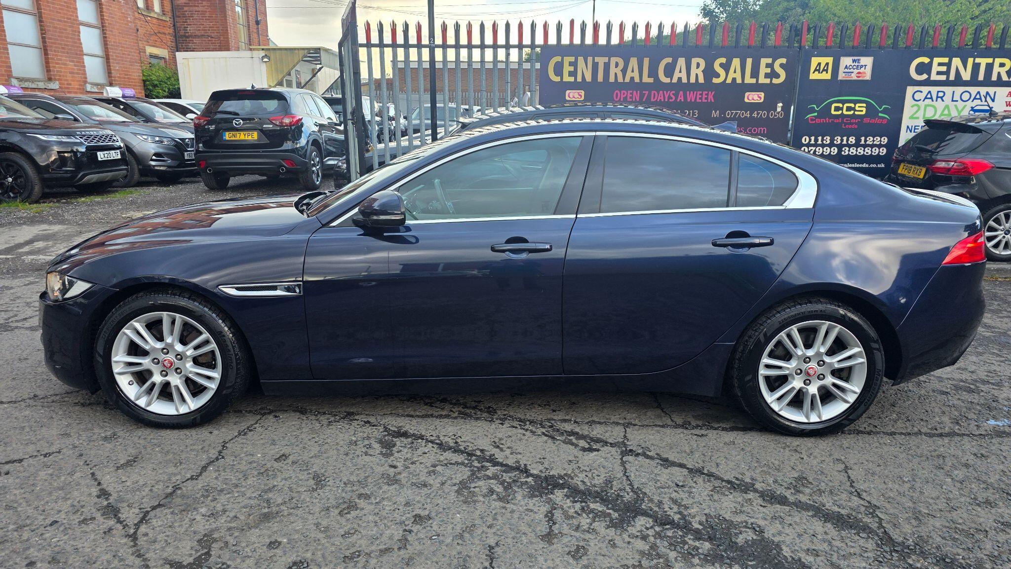 Jaguar XE - Image 15