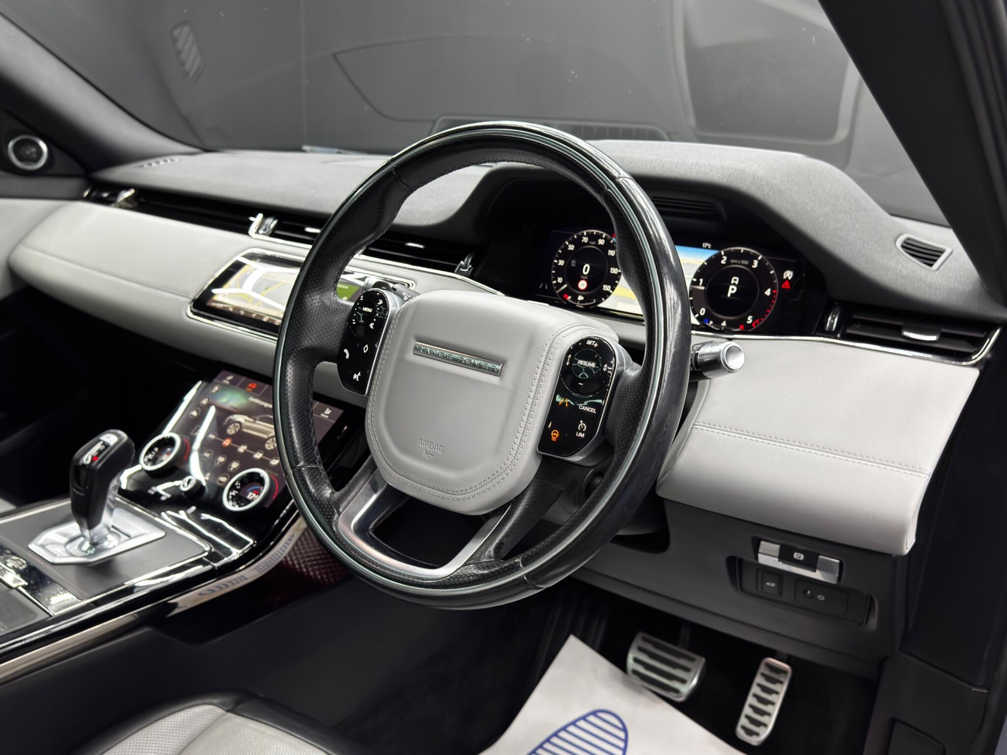 Land Rover Range Rover Evoque - Image 9