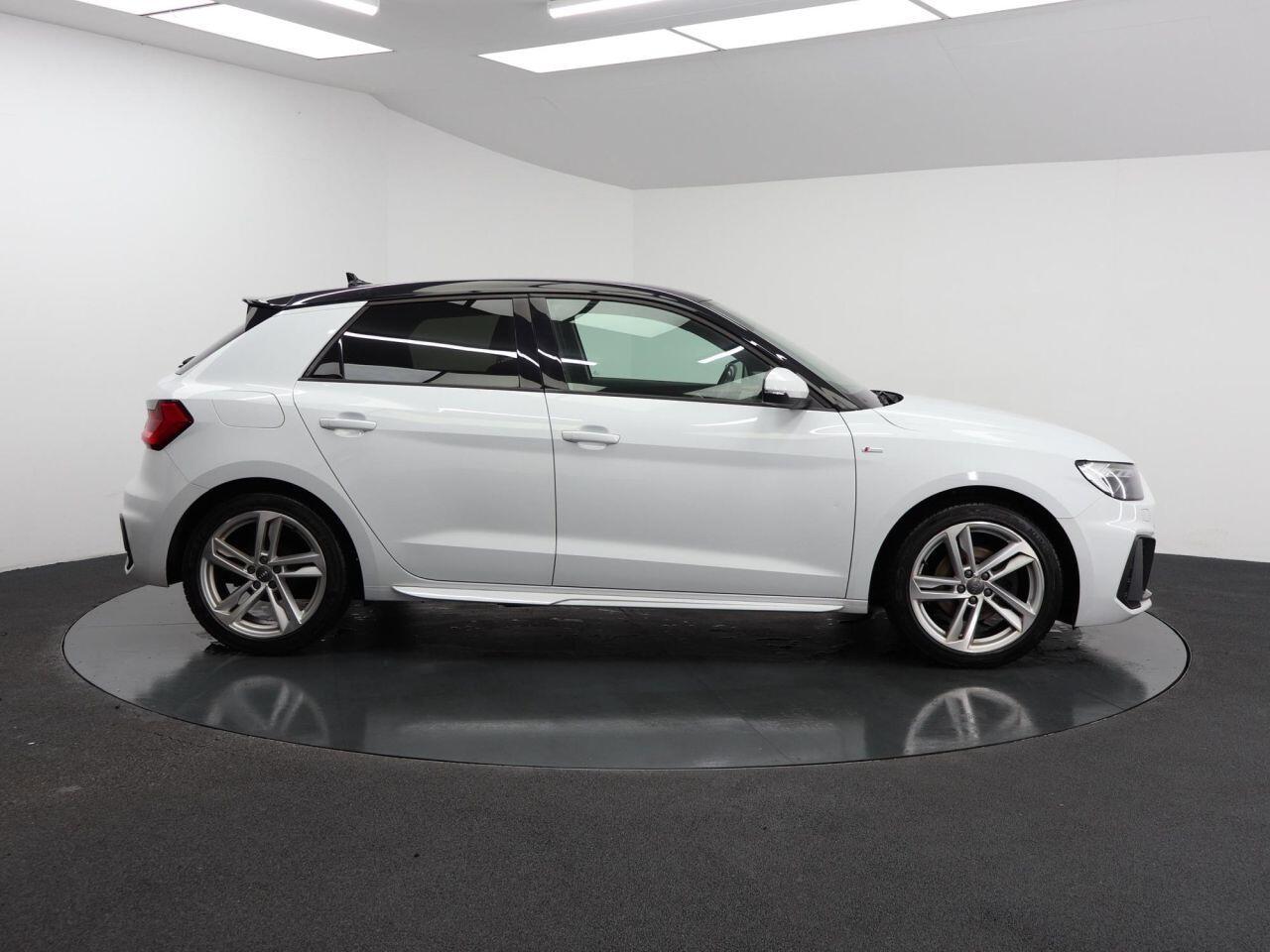 Audi A1 - Image 14